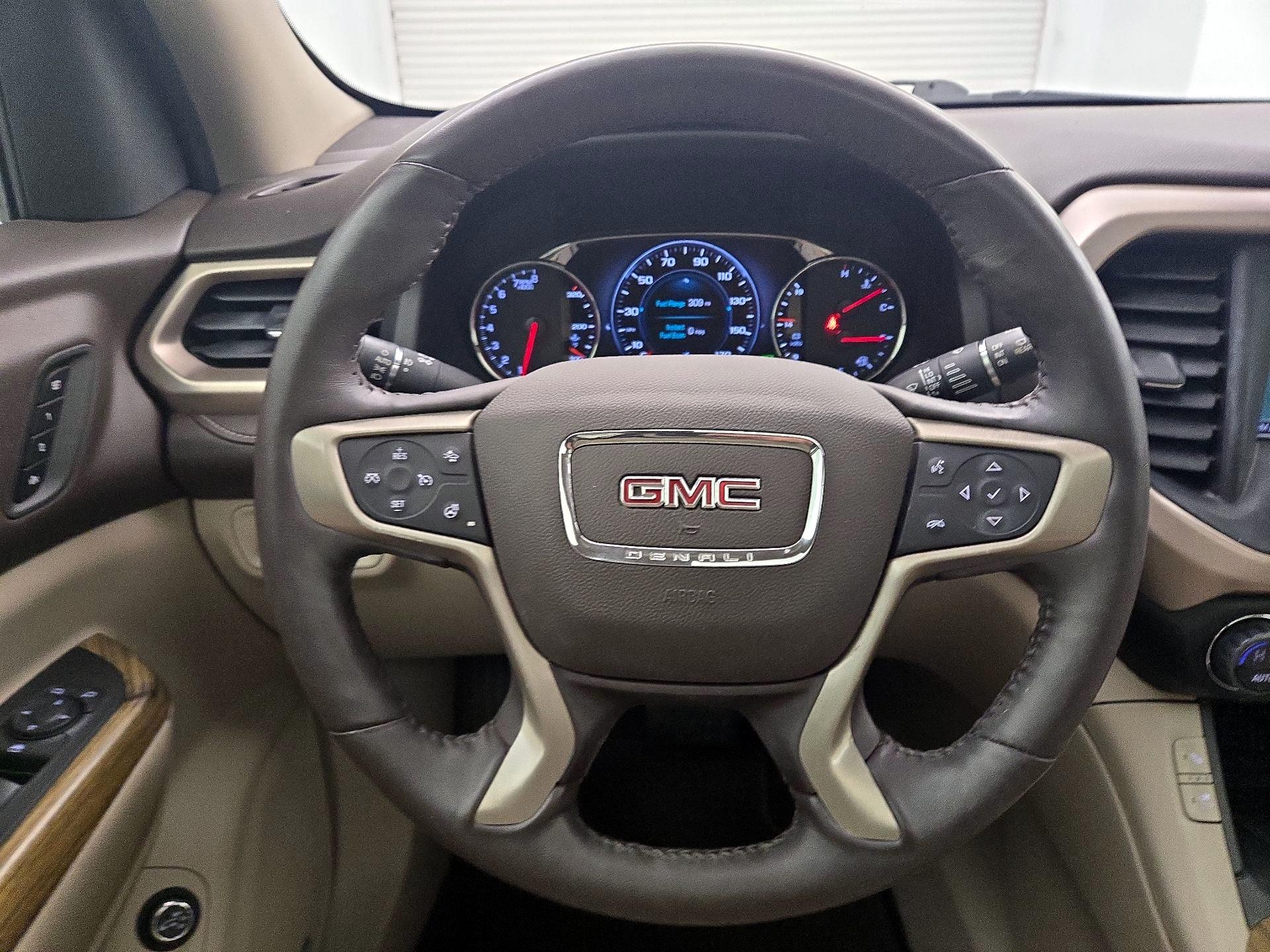 Thumbnail: 2018 GMC Acadia - 10