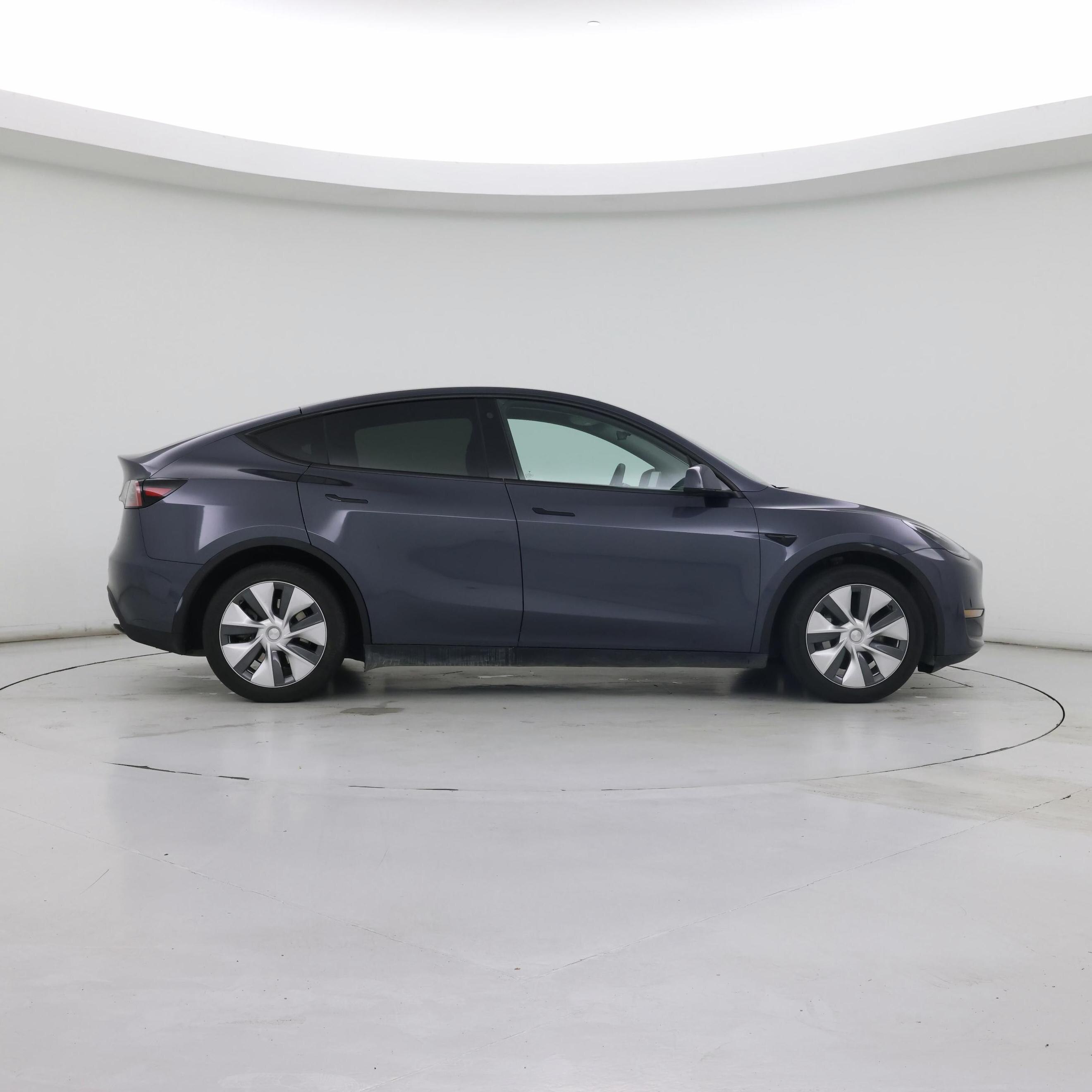 Thumbnail: 2023 Tesla Model Y - 7