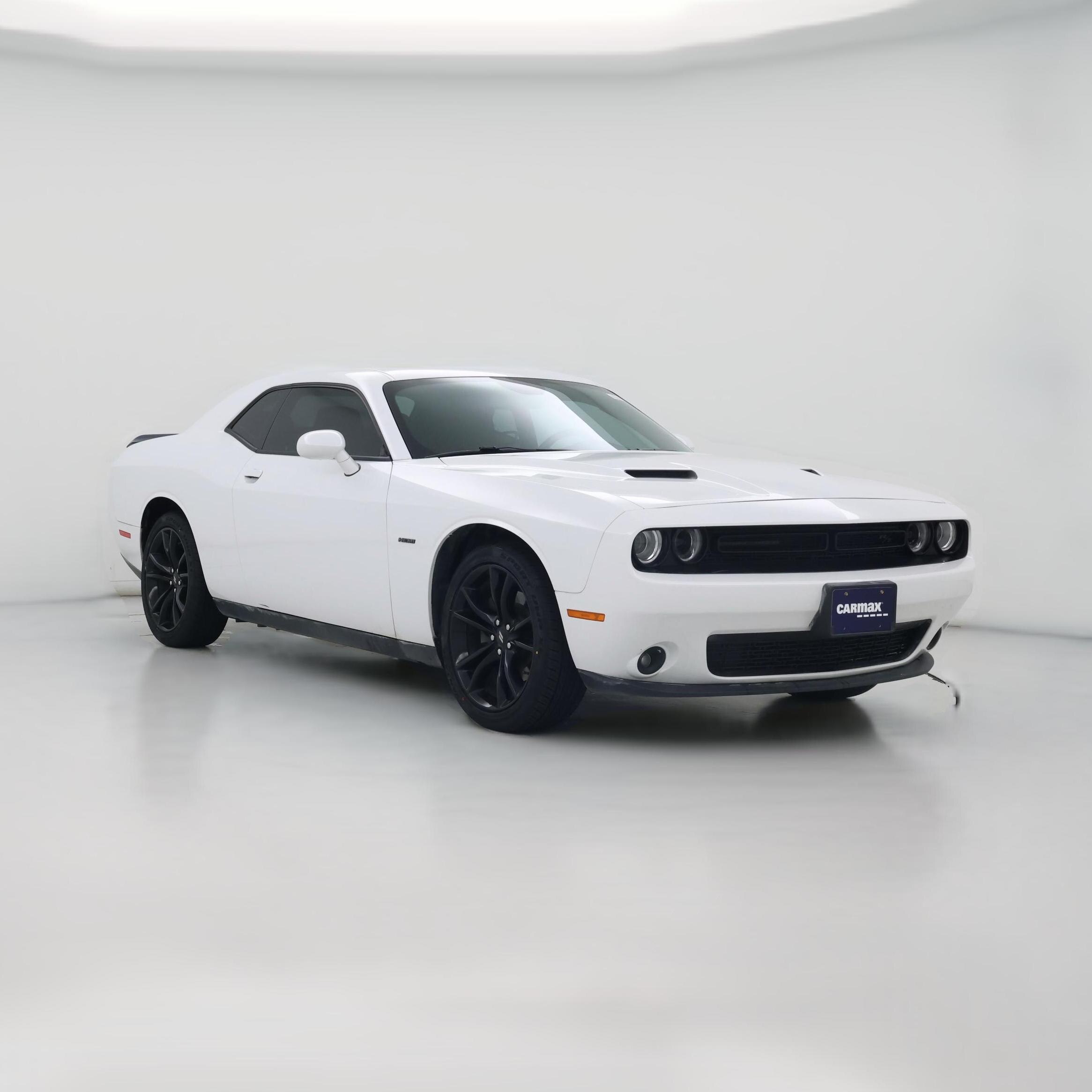 Thumbnail: 2018 Dodge Challenger - 1