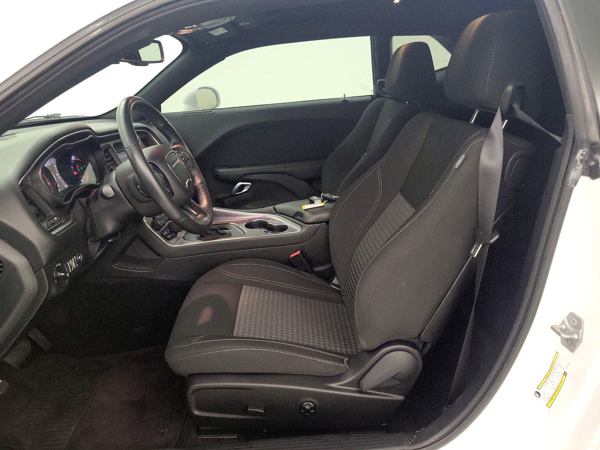 Thumbnail: 2018 Dodge Challenger - 11