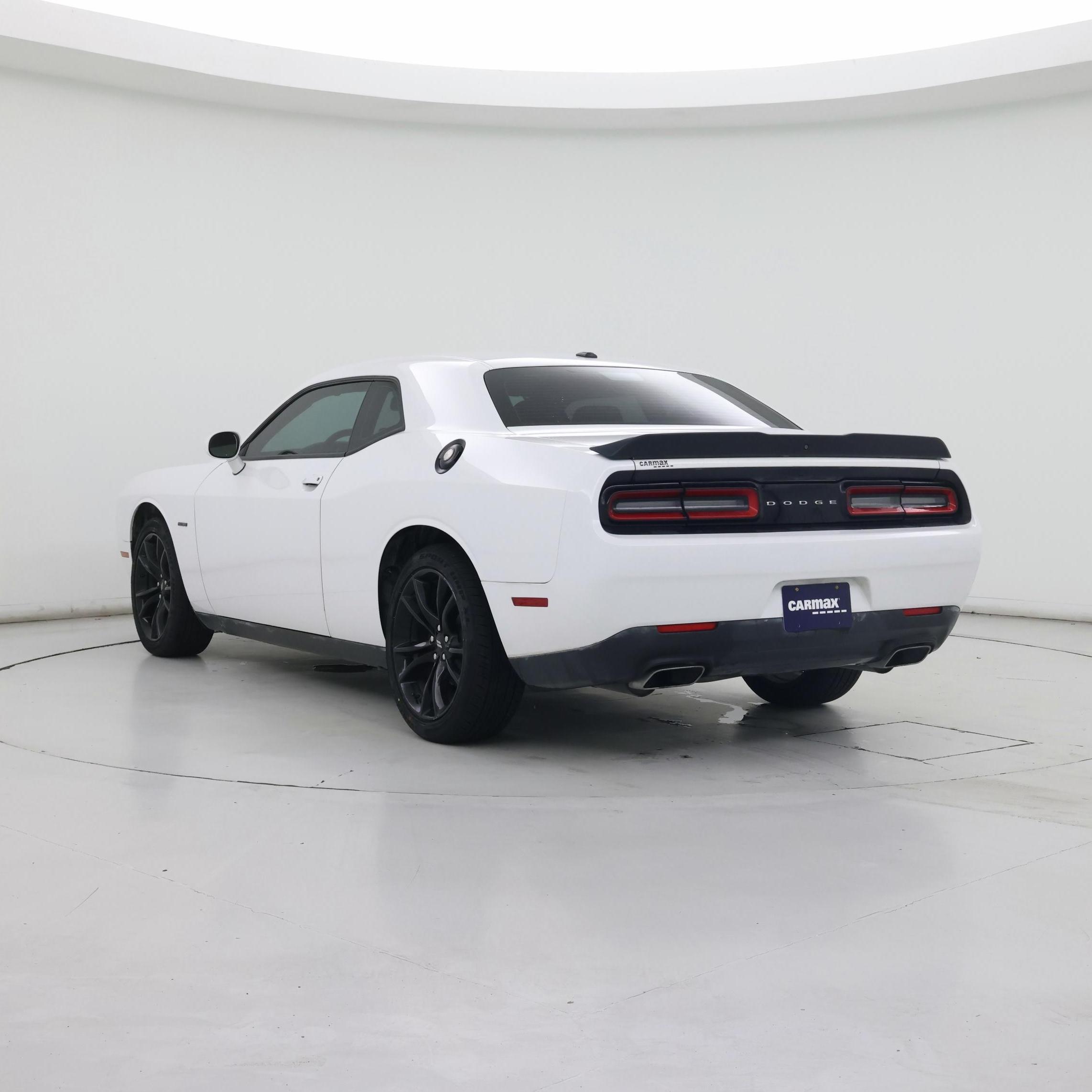 Thumbnail: 2018 Dodge Challenger - 2