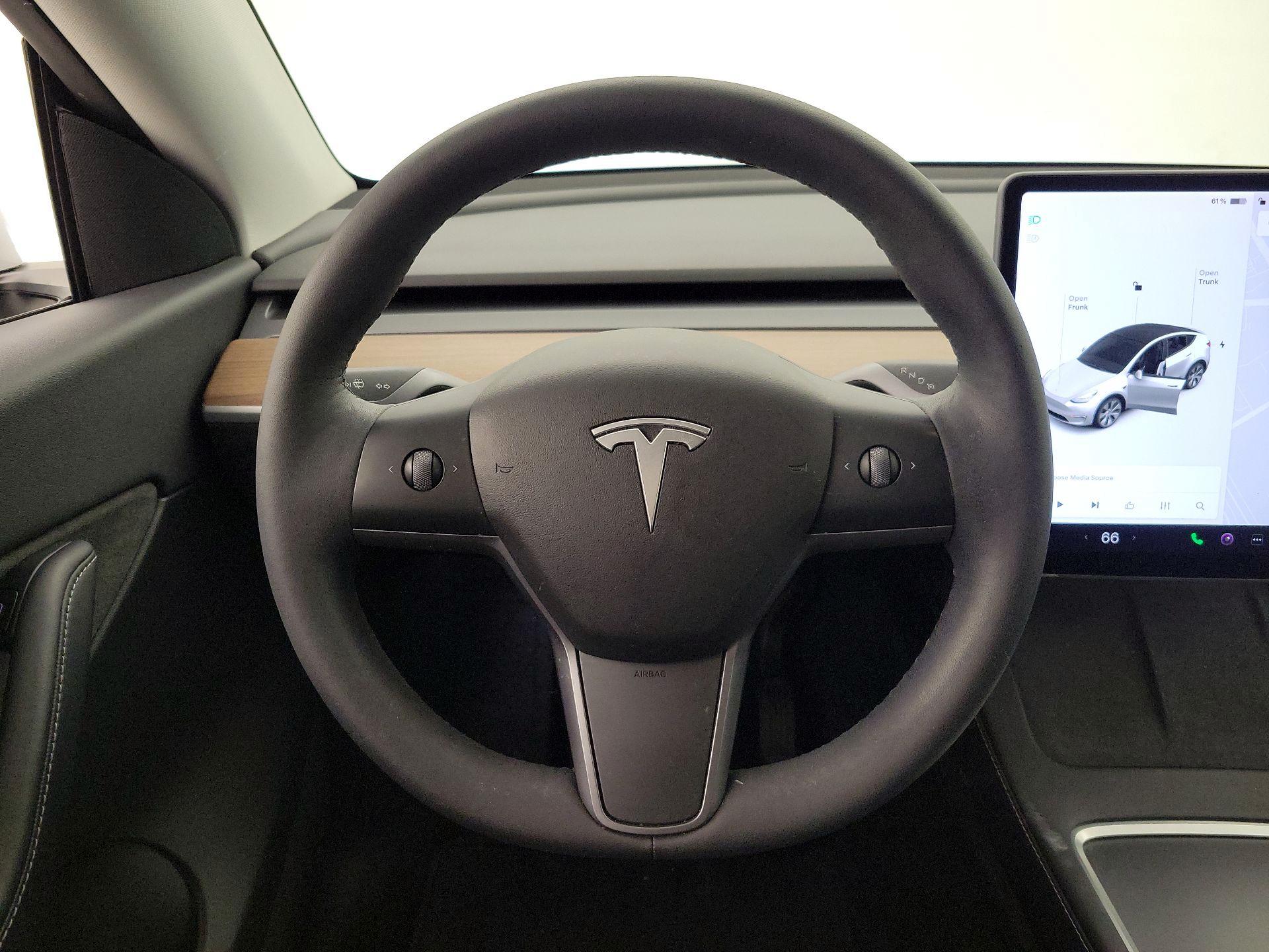 Thumbnail: 2022 Tesla Model Y - 10