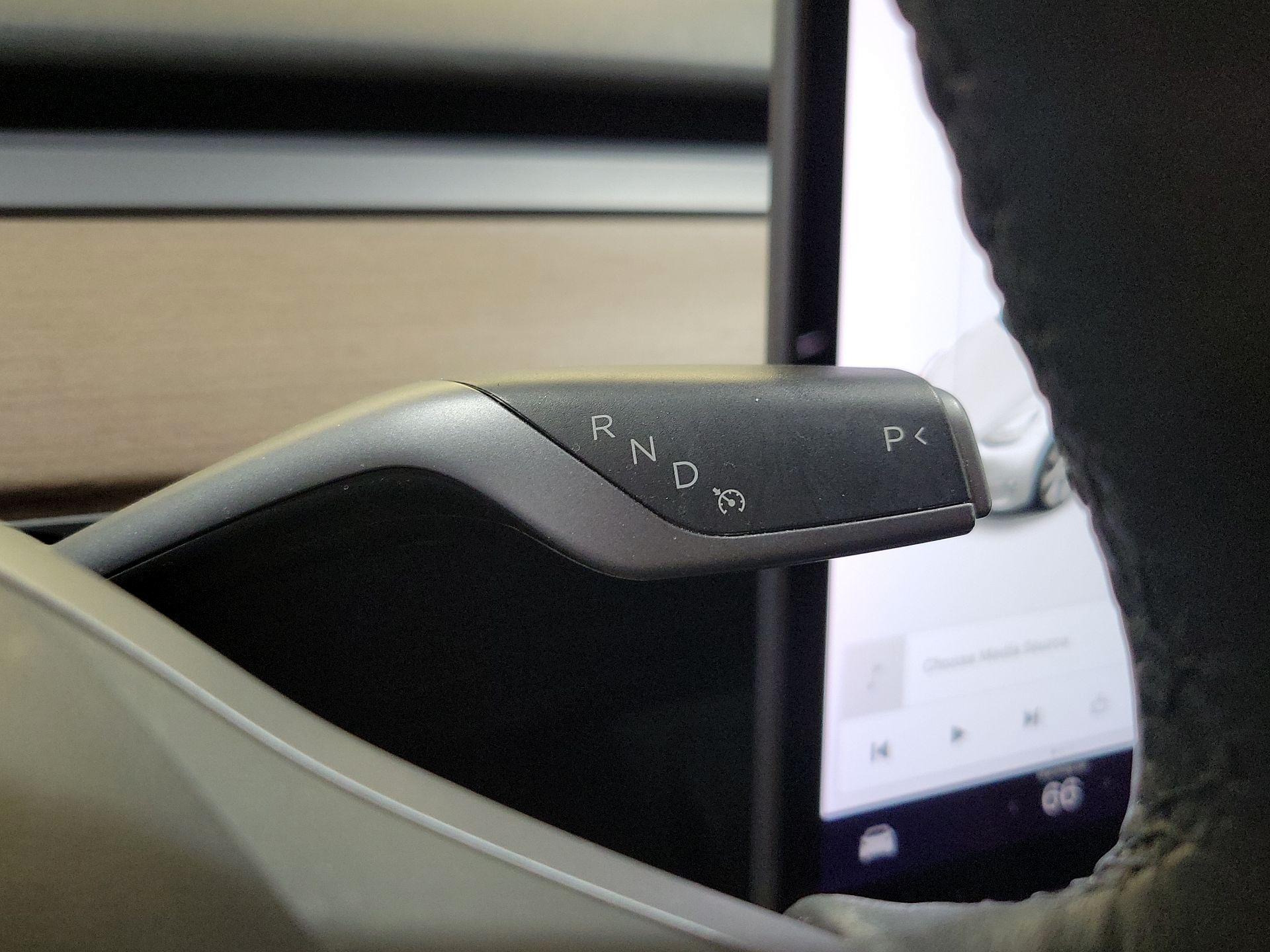 Thumbnail: 2022 Tesla Model Y - 17