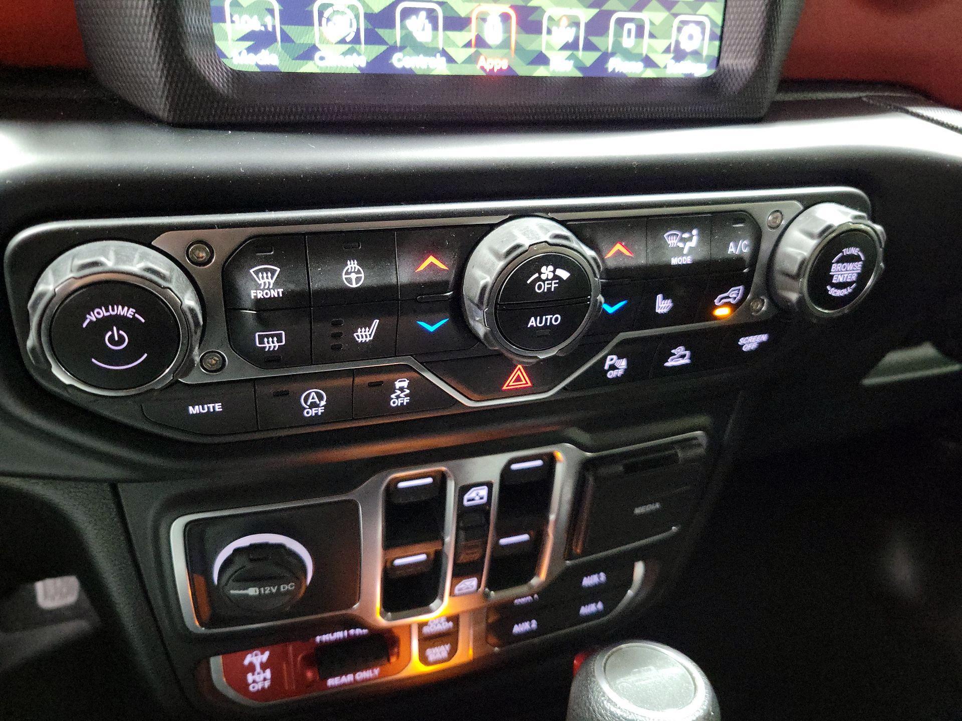 Thumbnail: 2020 Jeep Gladiator - 17