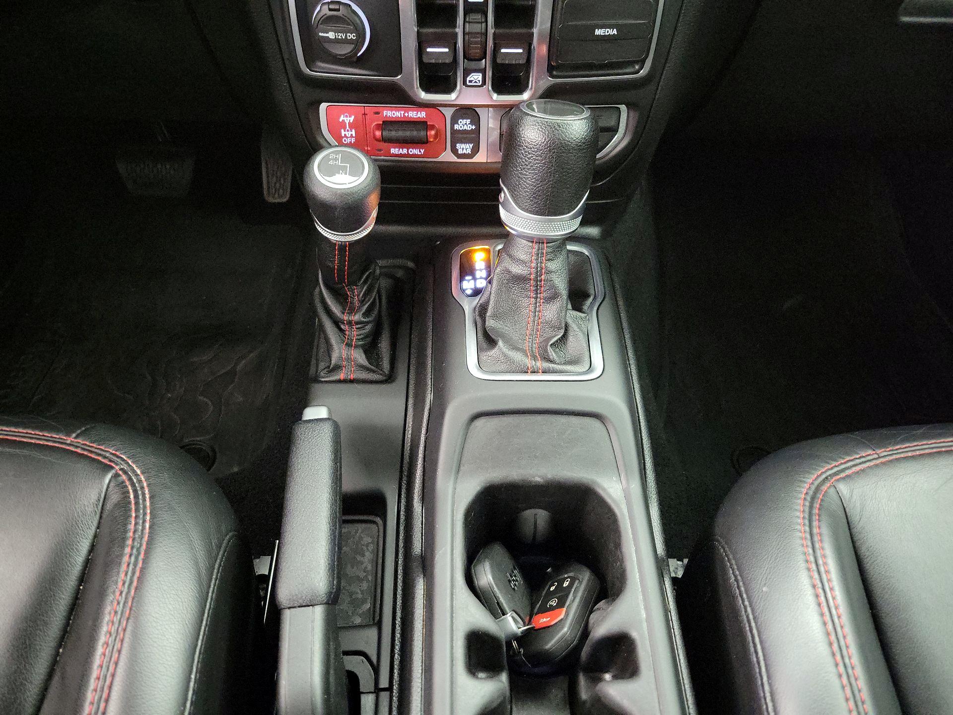 Thumbnail: 2020 Jeep Gladiator - 18