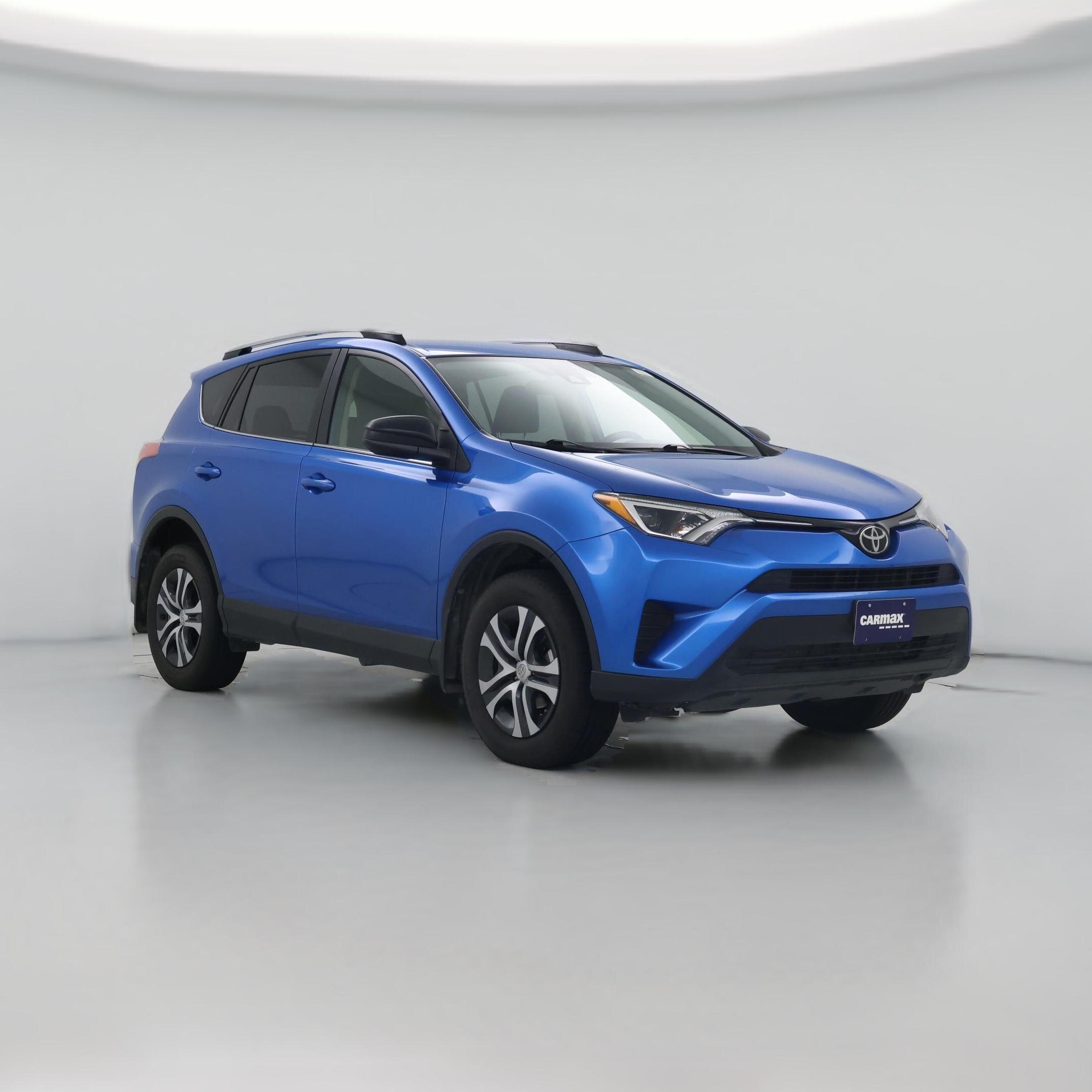 Thumbnail: 2017 Toyota RAV4 - 1