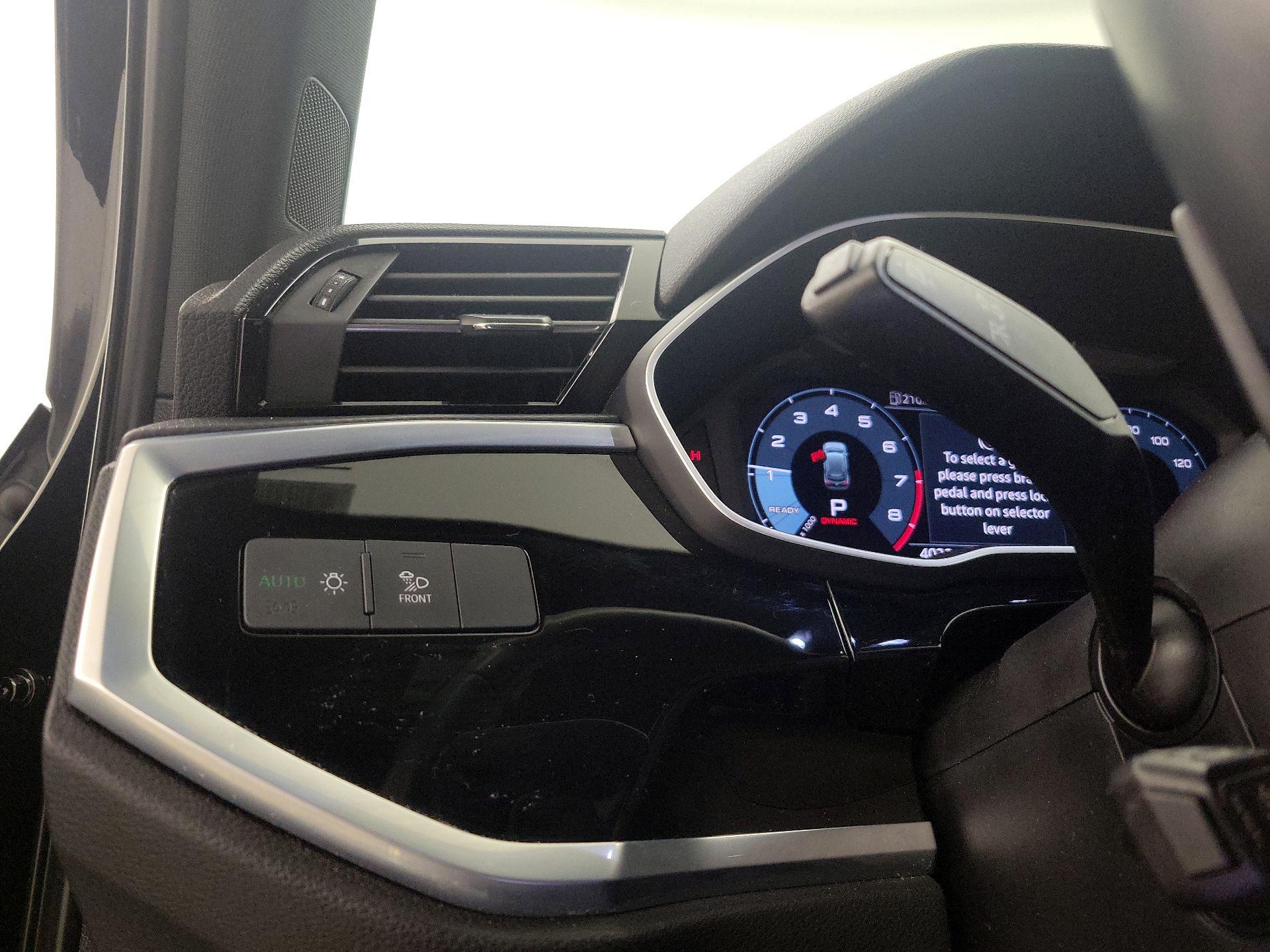 Thumbnail: 2022 Audi Q3 - 13