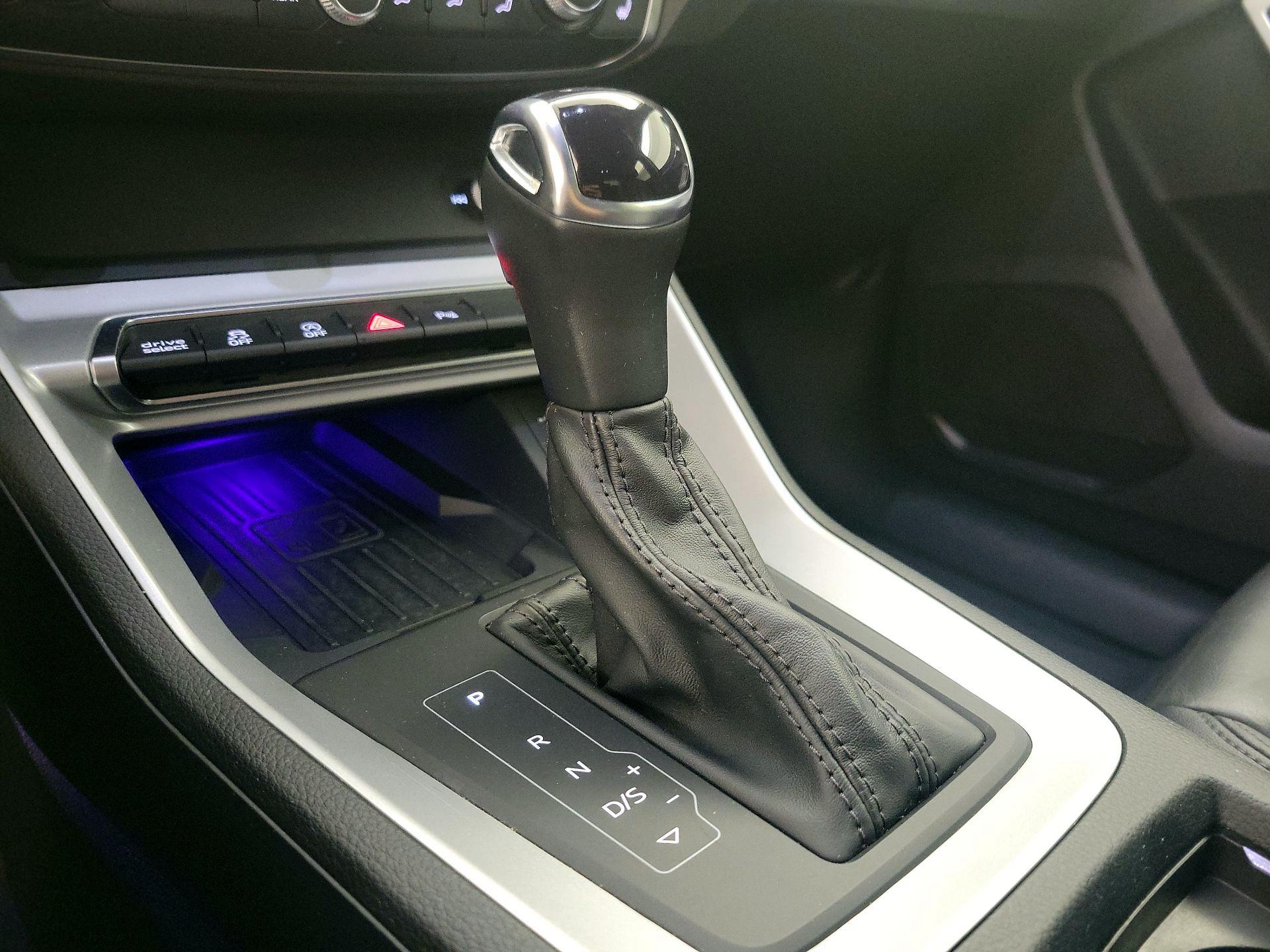 Thumbnail: 2022 Audi Q3 - 17