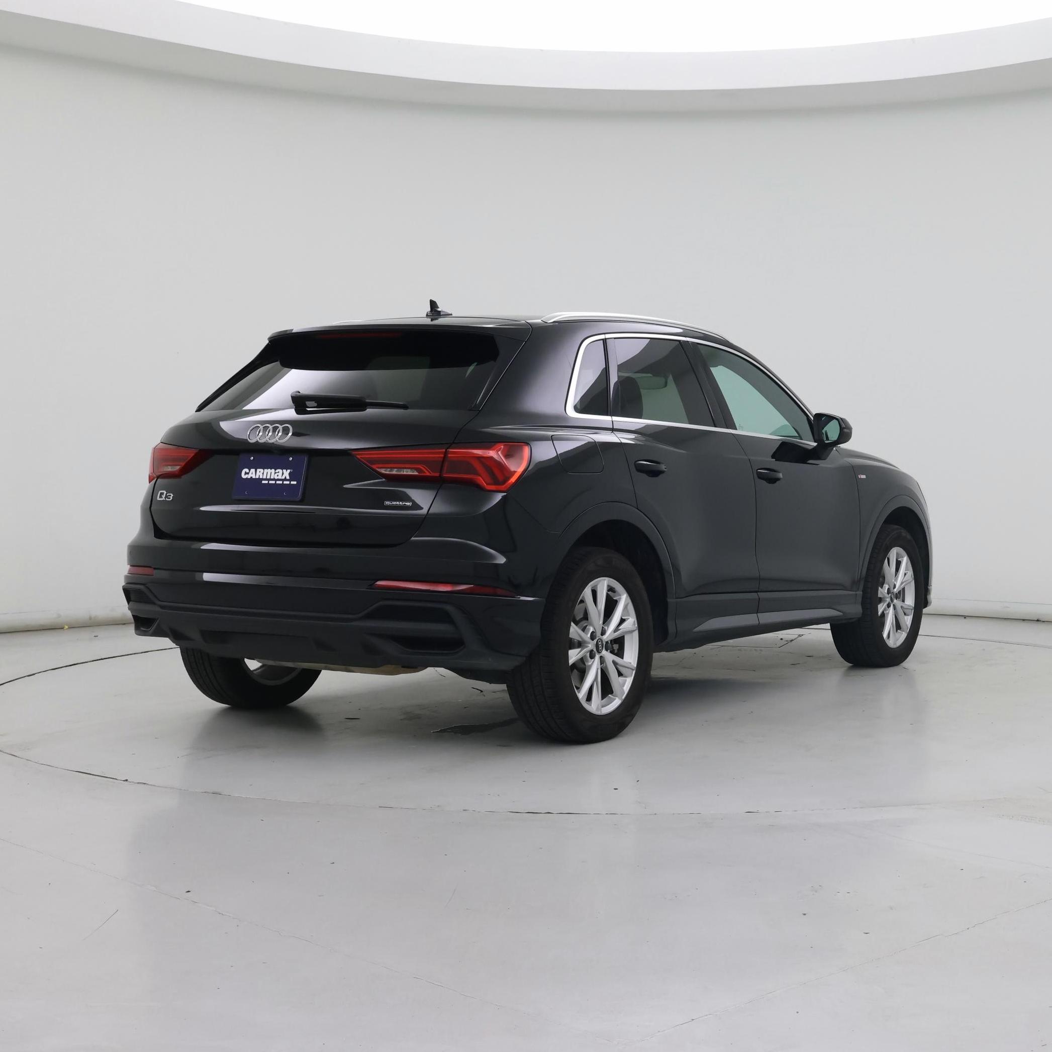 Thumbnail: 2022 Audi Q3 - 8