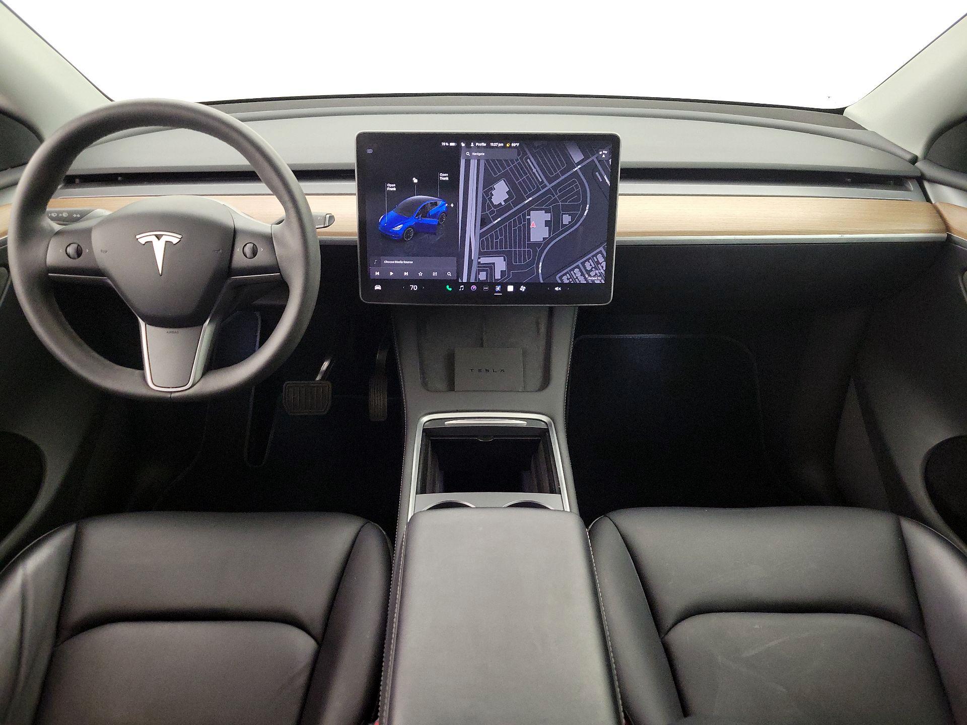 Thumbnail: 2023 Tesla Model Y - 9