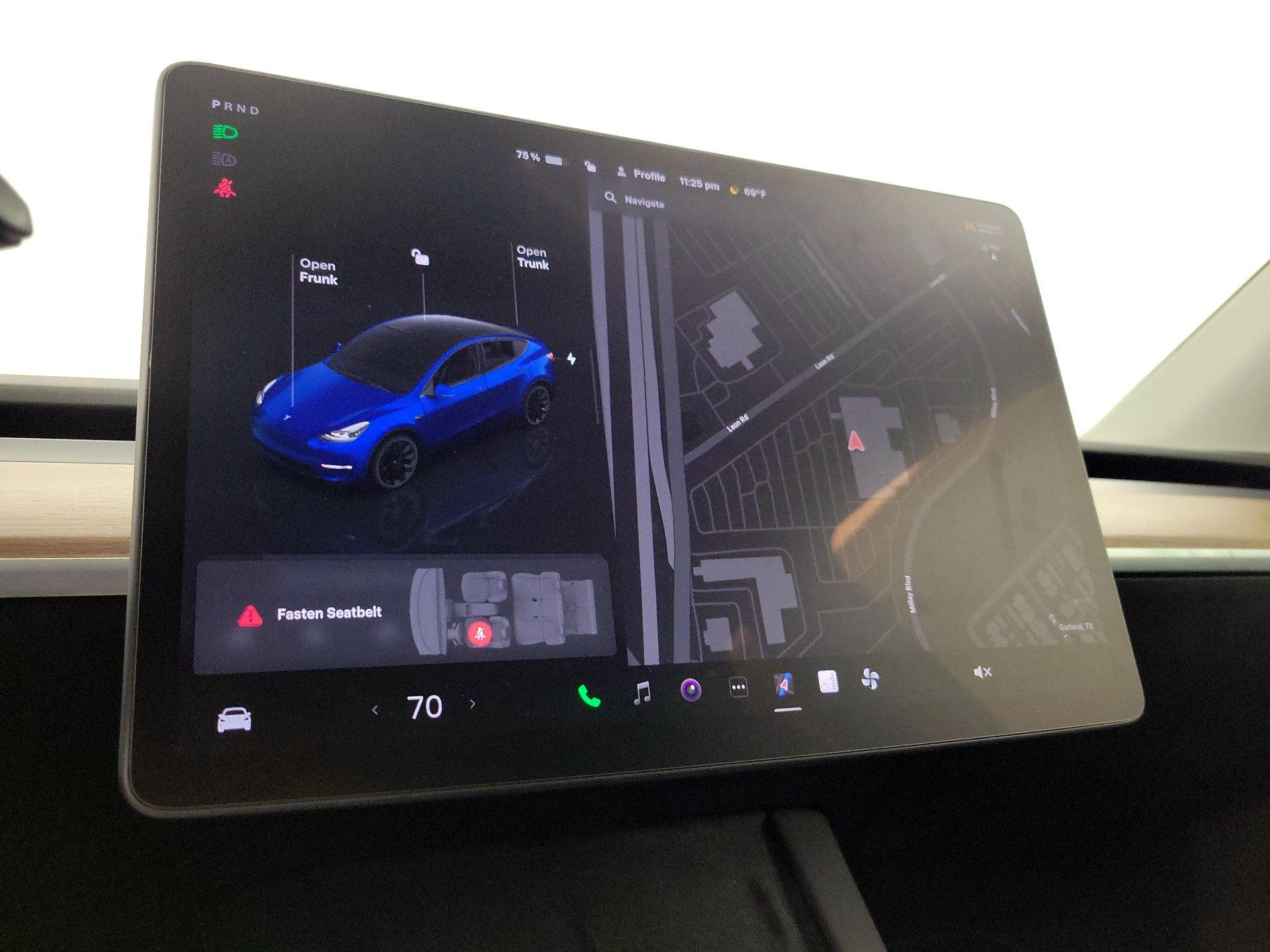 Thumbnail: 2023 Tesla Model Y - 13