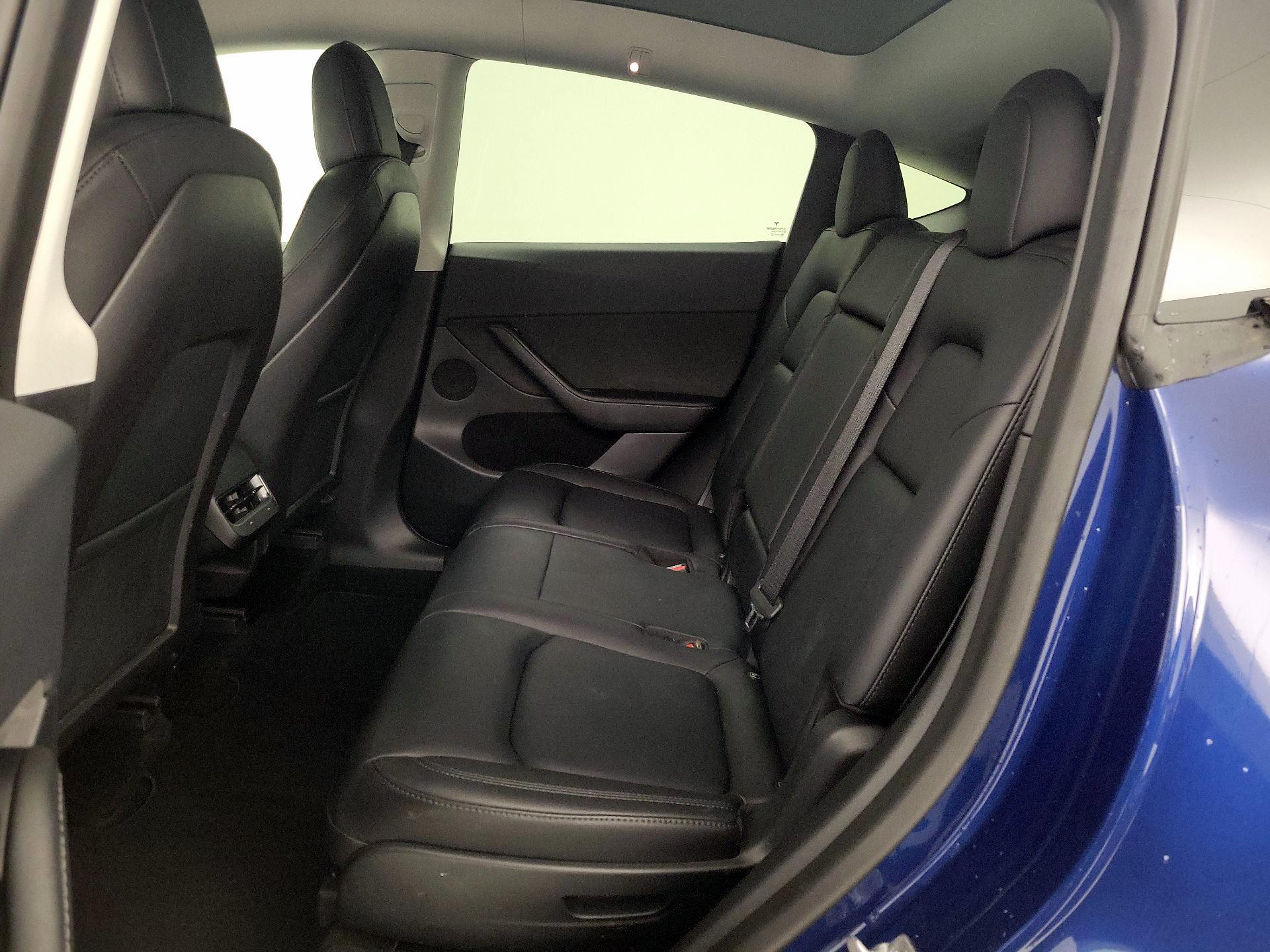 Thumbnail: 2023 Tesla Model Y - 18