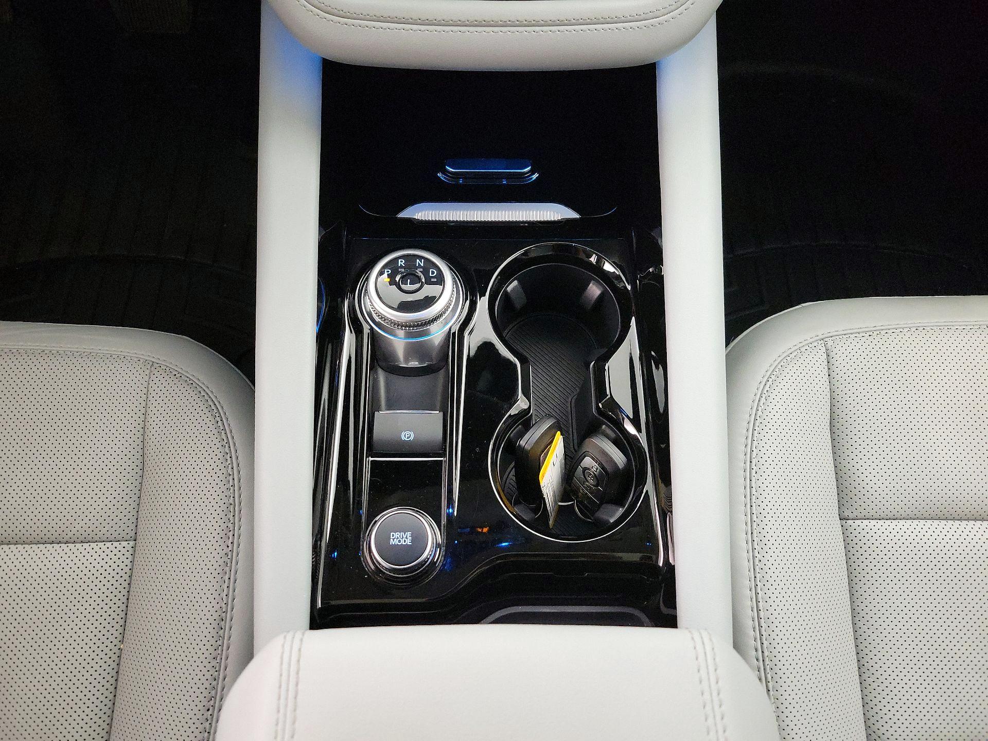 Thumbnail: 2025 Ford Explorer - 18