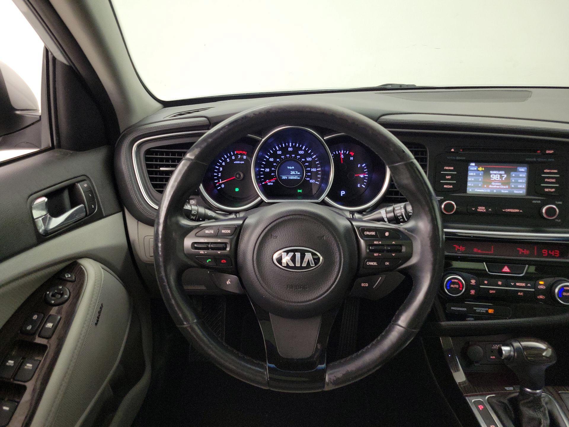Thumbnail: 2014 Kia Optima - 10