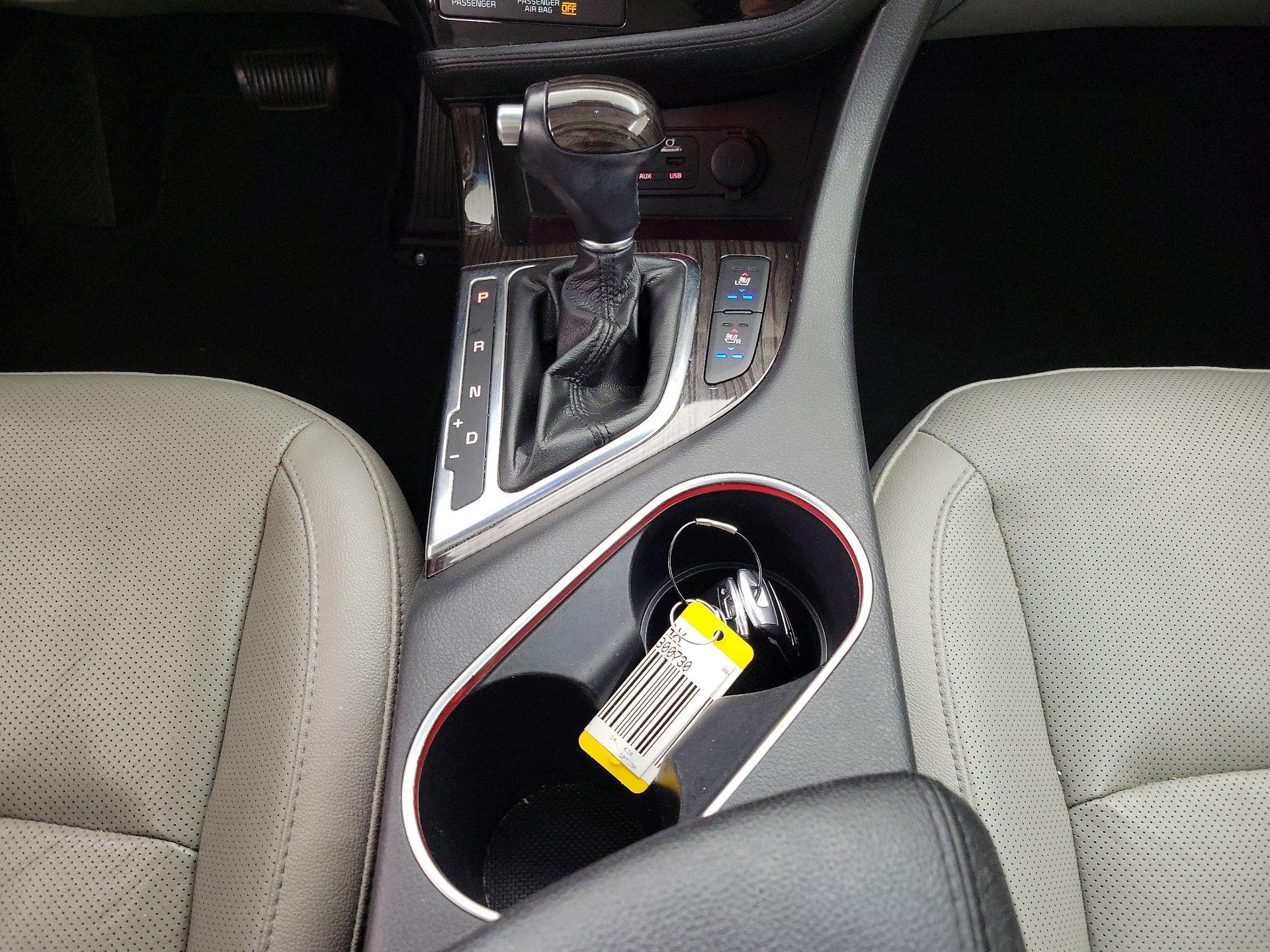 Thumbnail: 2014 Kia Optima - 17