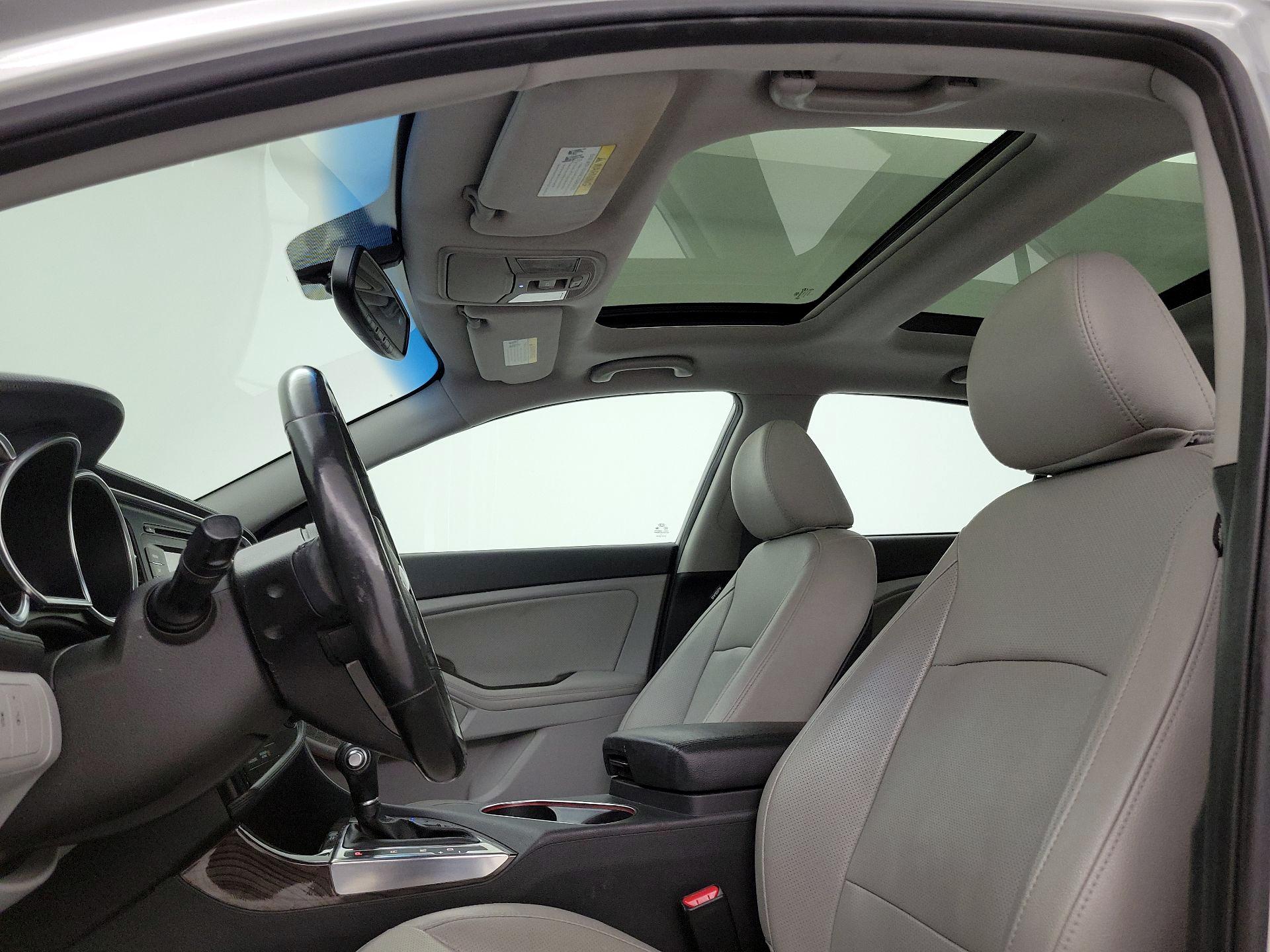 Thumbnail: 2014 Kia Optima - 18