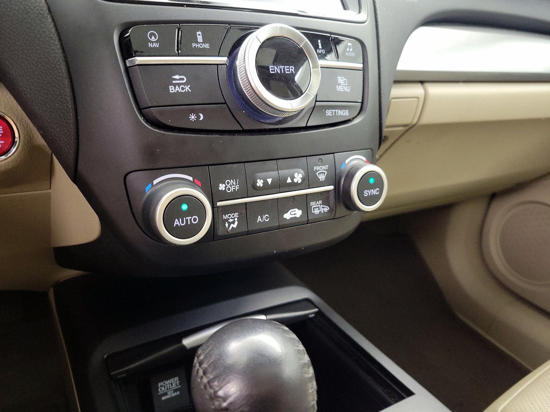 Thumbnail: 2017 Acura RDX - 17