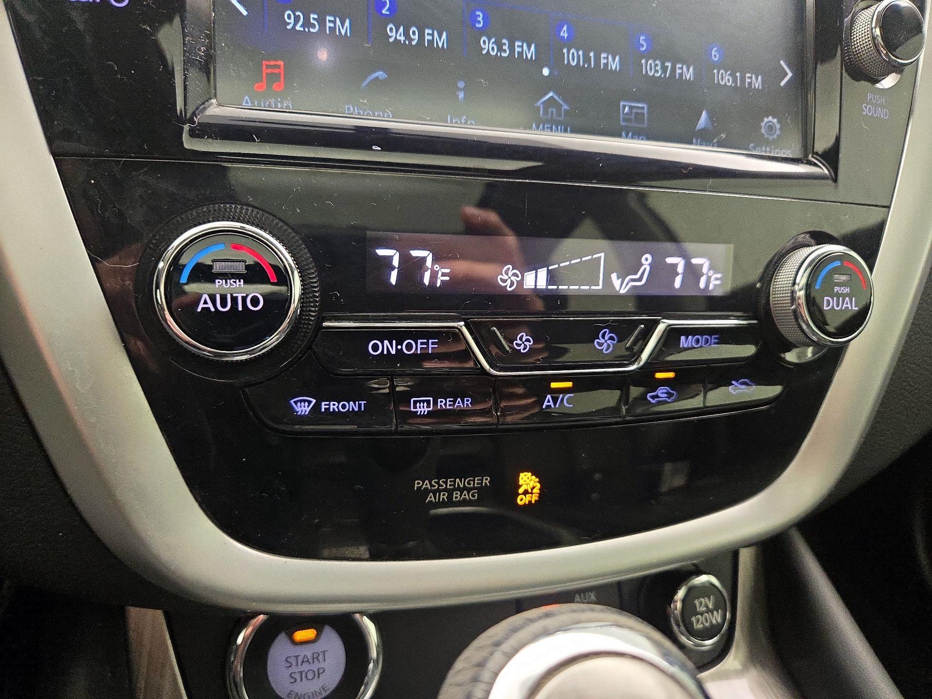 Thumbnail: 2018 Nissan Murano - 17