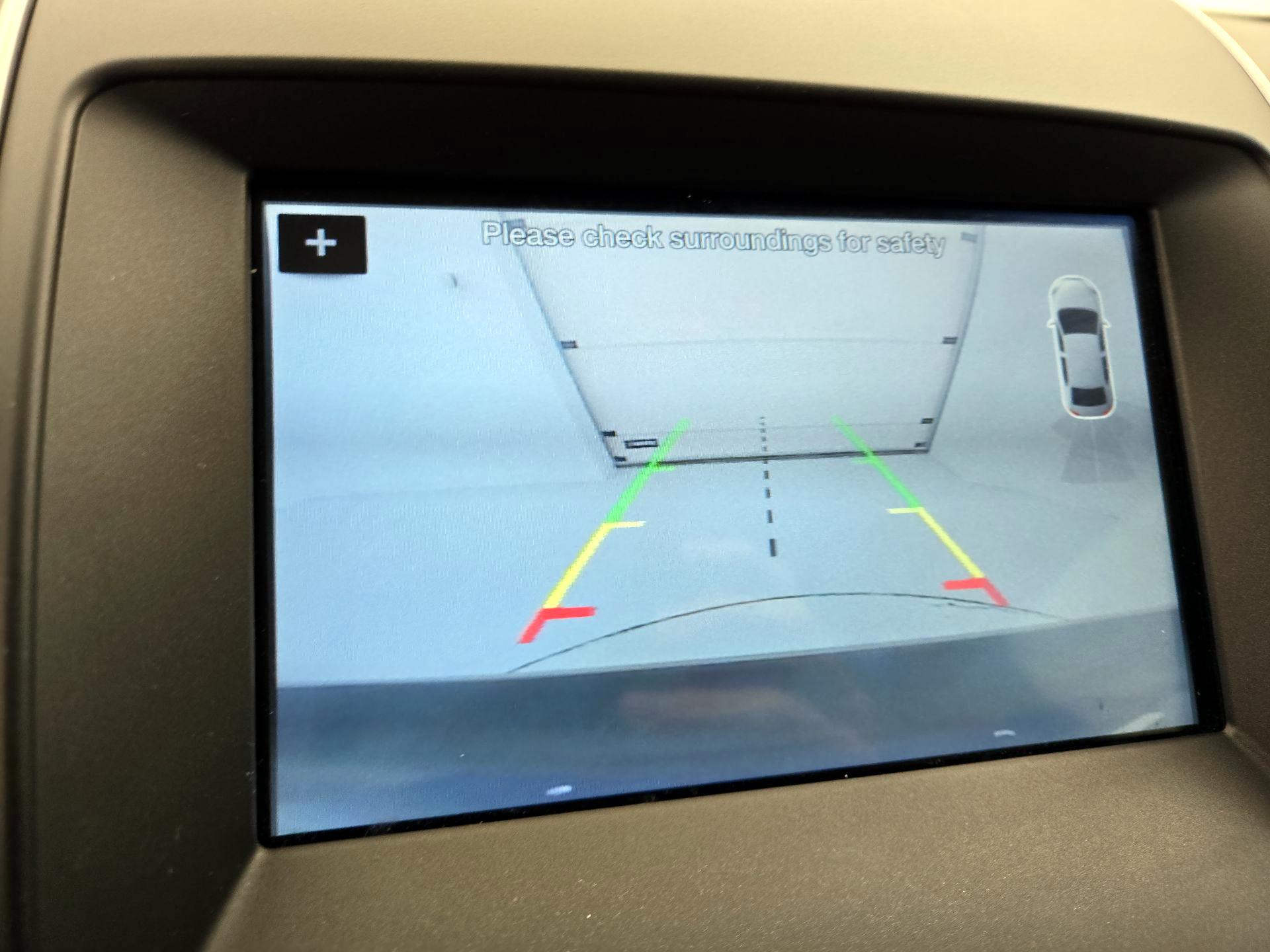 Thumbnail: 2018 Ford Edge - 15