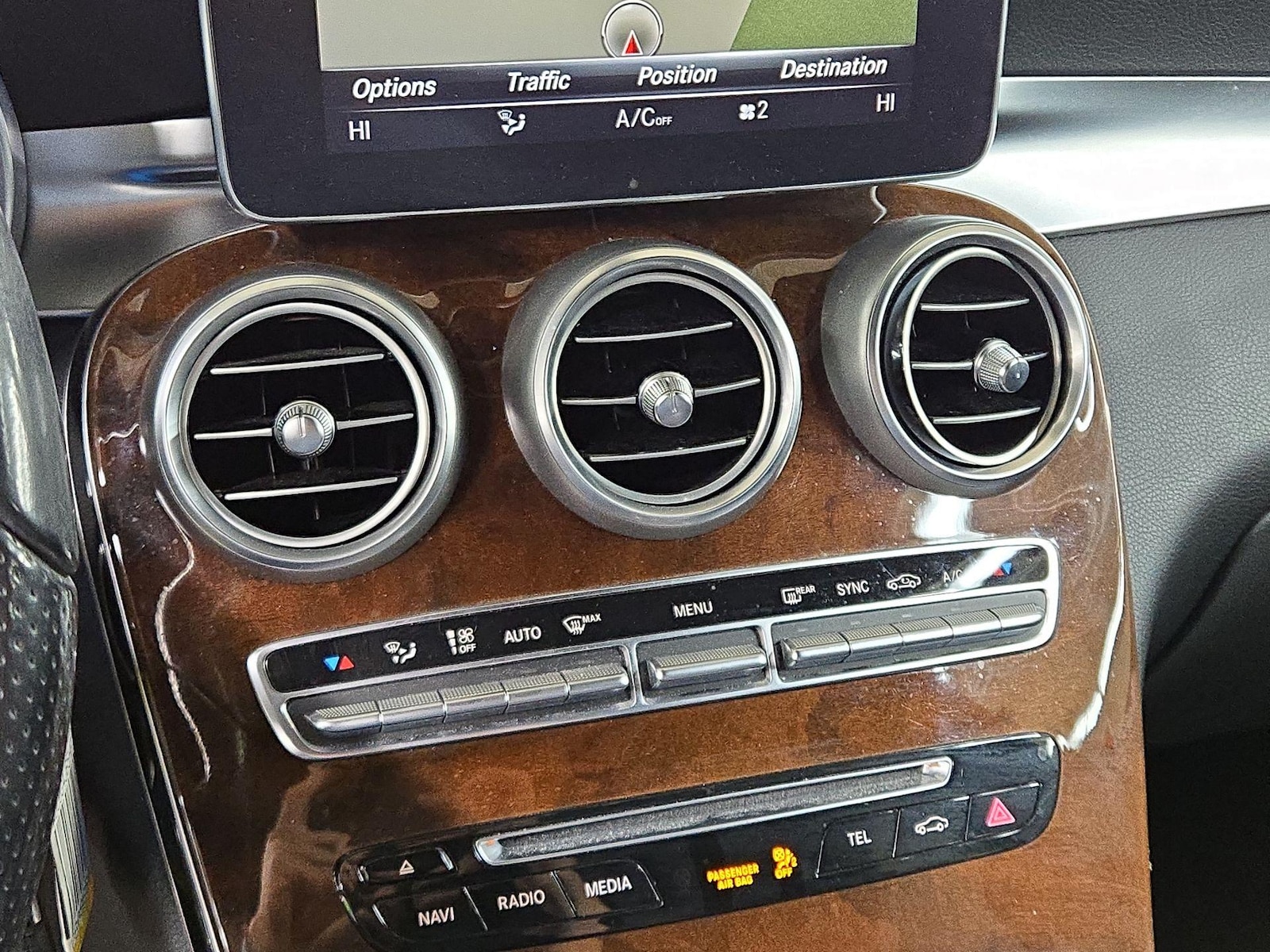 2017 Mercedes-Benz GLC GLC300 - Photo 18