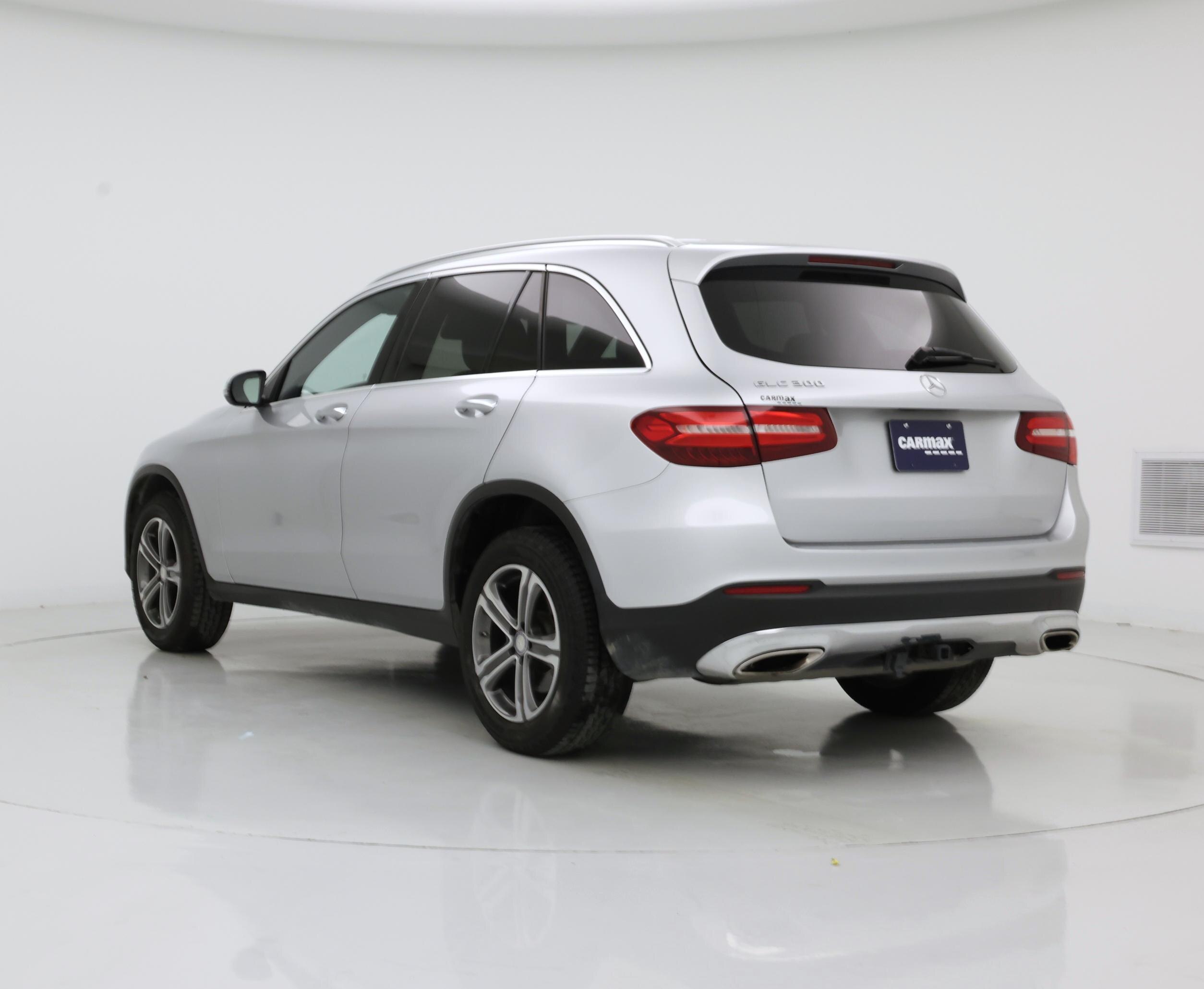 Thumbnail: 2017 Mercedes-Benz GLC - 2