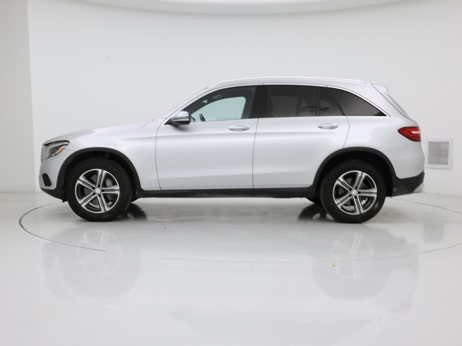 2017 Mercedes-Benz GLC GLC300 - Photo 4