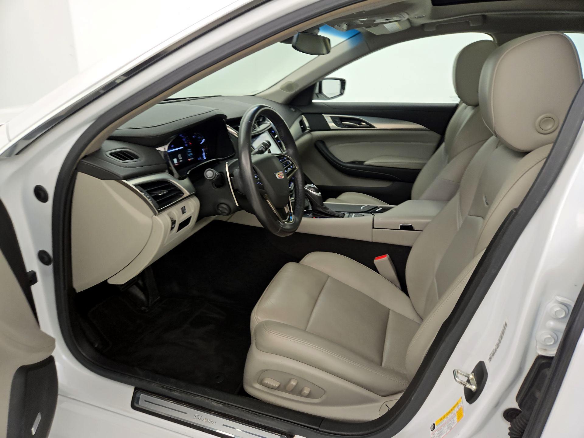 Thumbnail: 2019 Cadillac CTS - 11