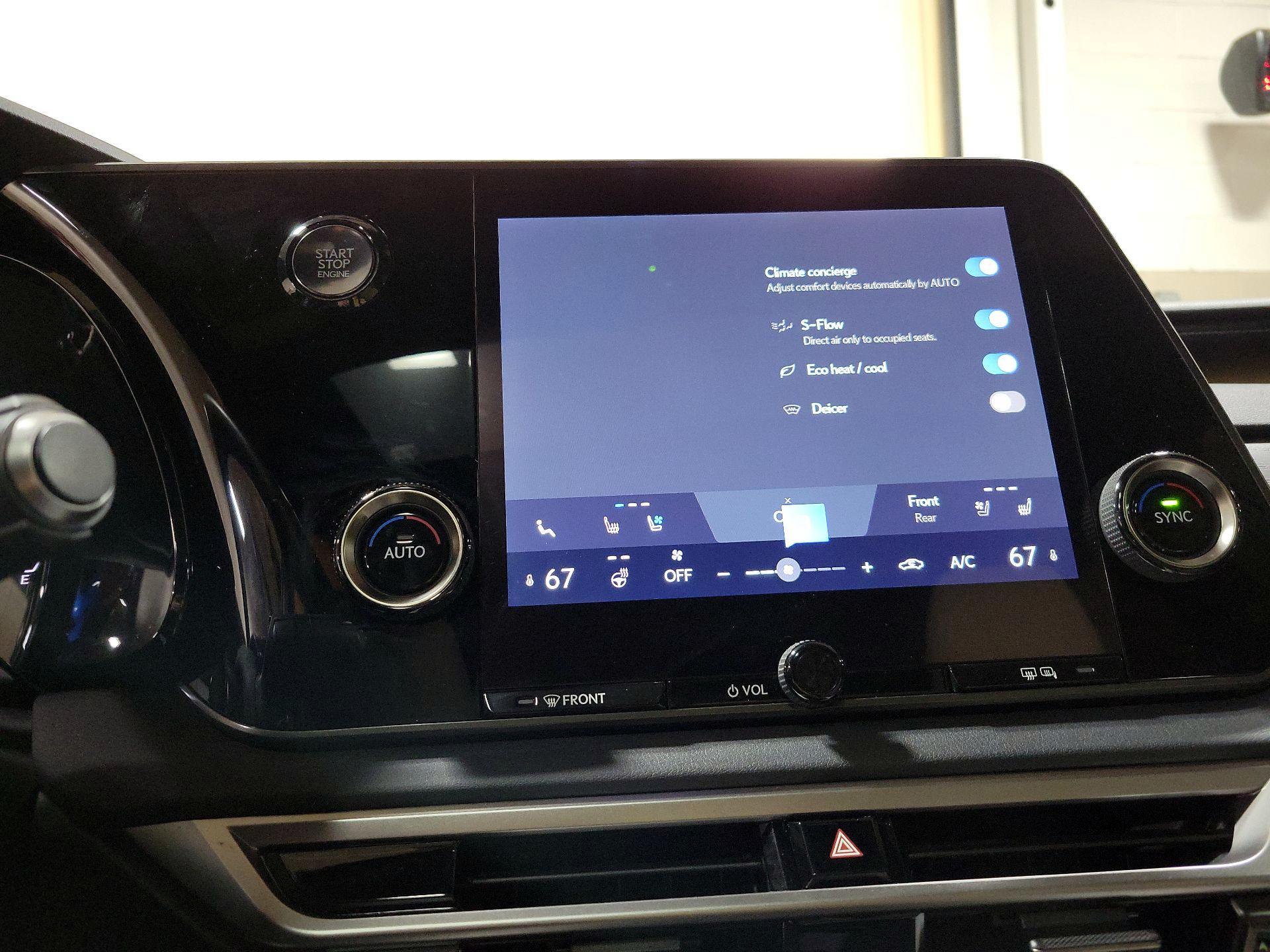 Thumbnail: 2023 Lexus RX - 16