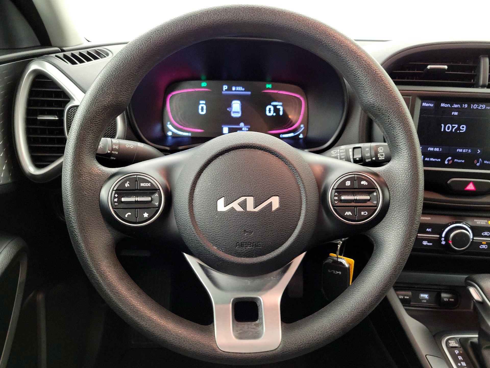 Thumbnail: 2023 Kia Soul - 10