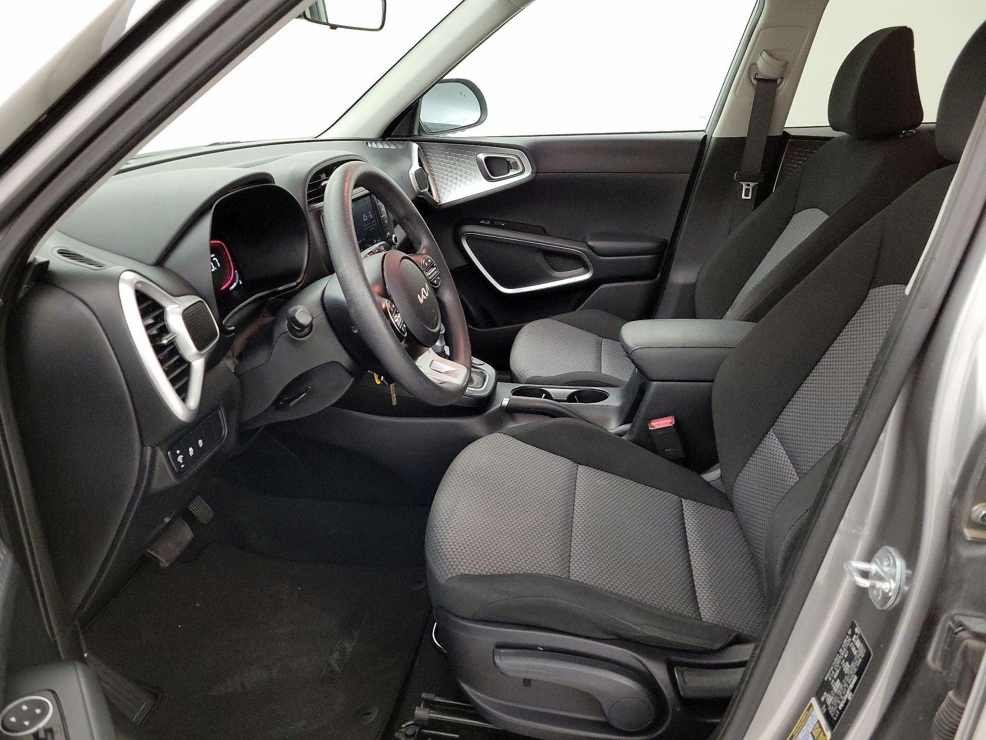 Thumbnail: 2023 Kia Soul - 11