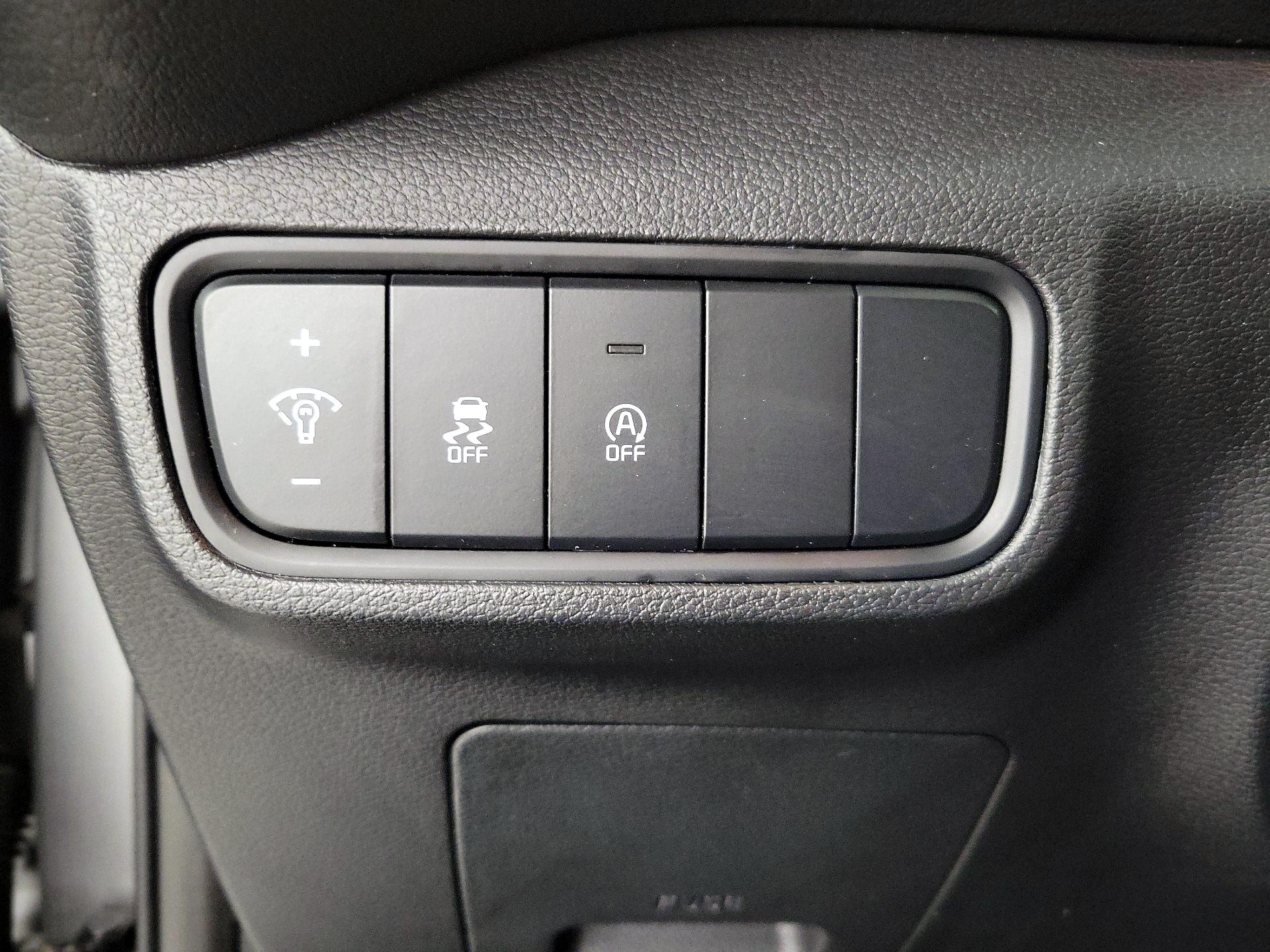 Thumbnail: 2023 Kia Soul - 13