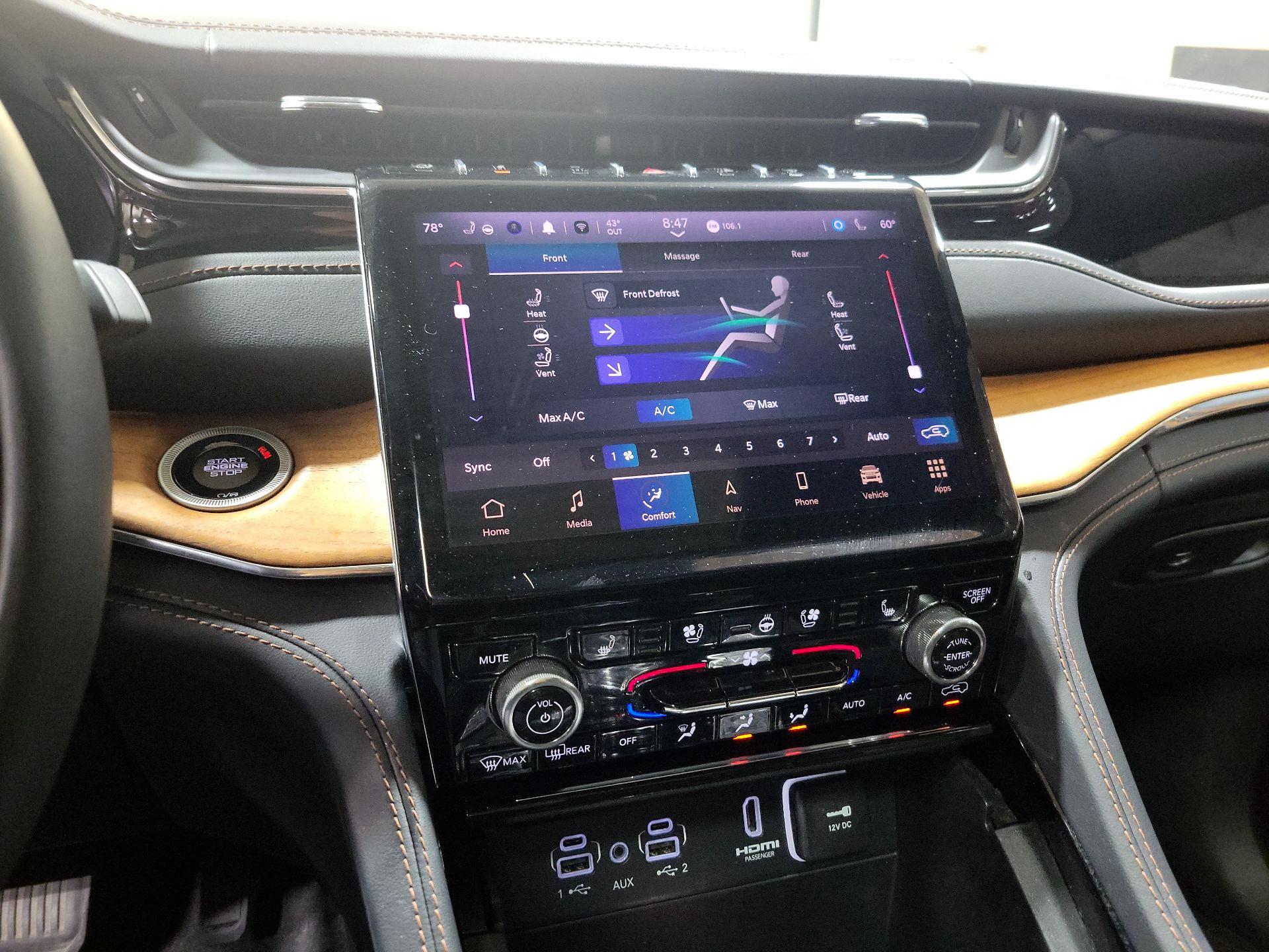 Thumbnail: 2023 Jeep Grand Cherokee - 16