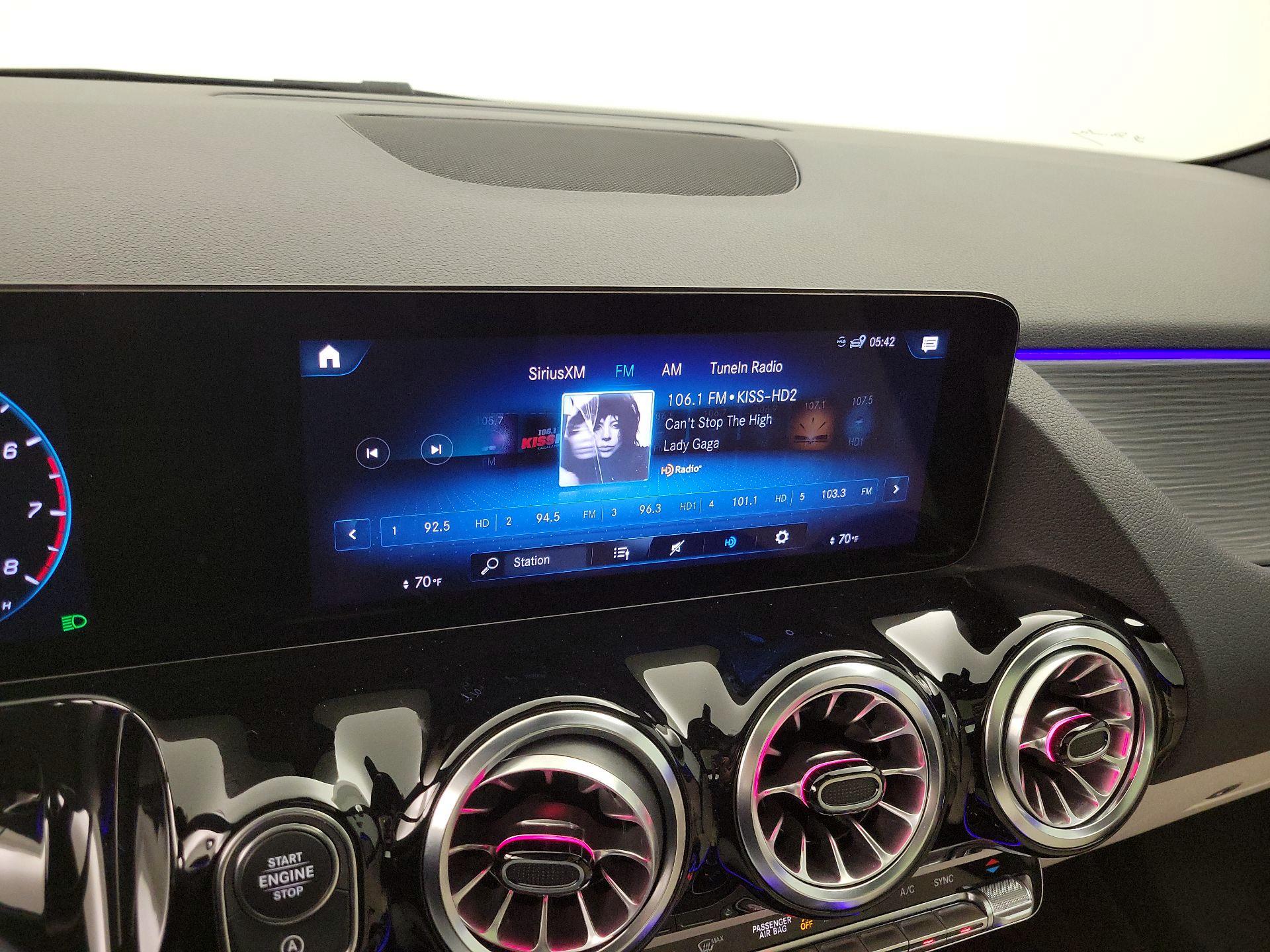 Thumbnail: 2023 Mercedes-Benz GLA - 15