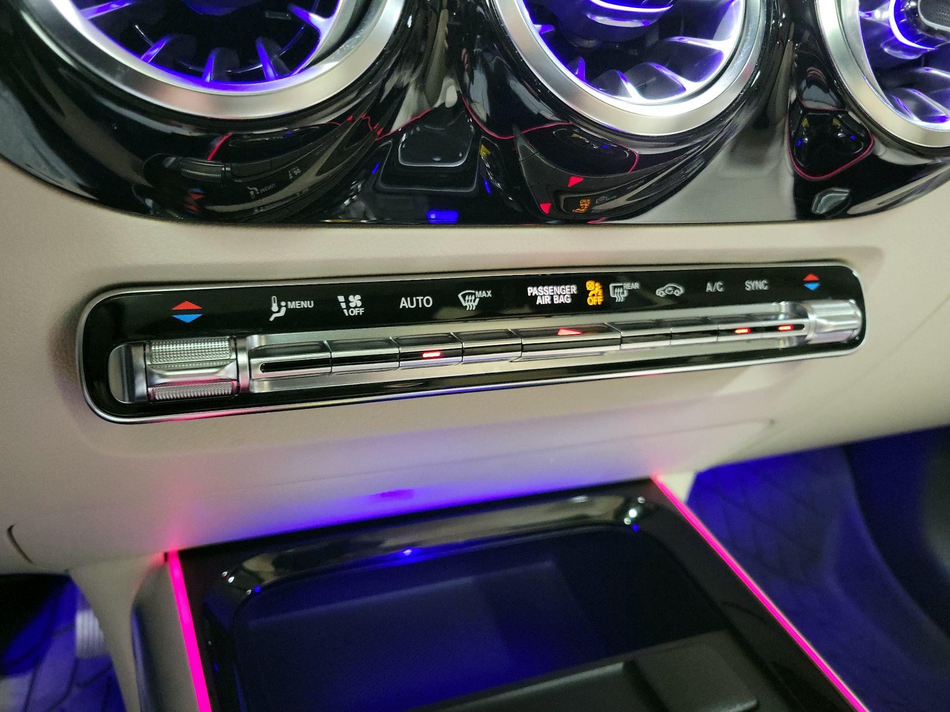 Thumbnail: 2023 Mercedes-Benz GLA - 16