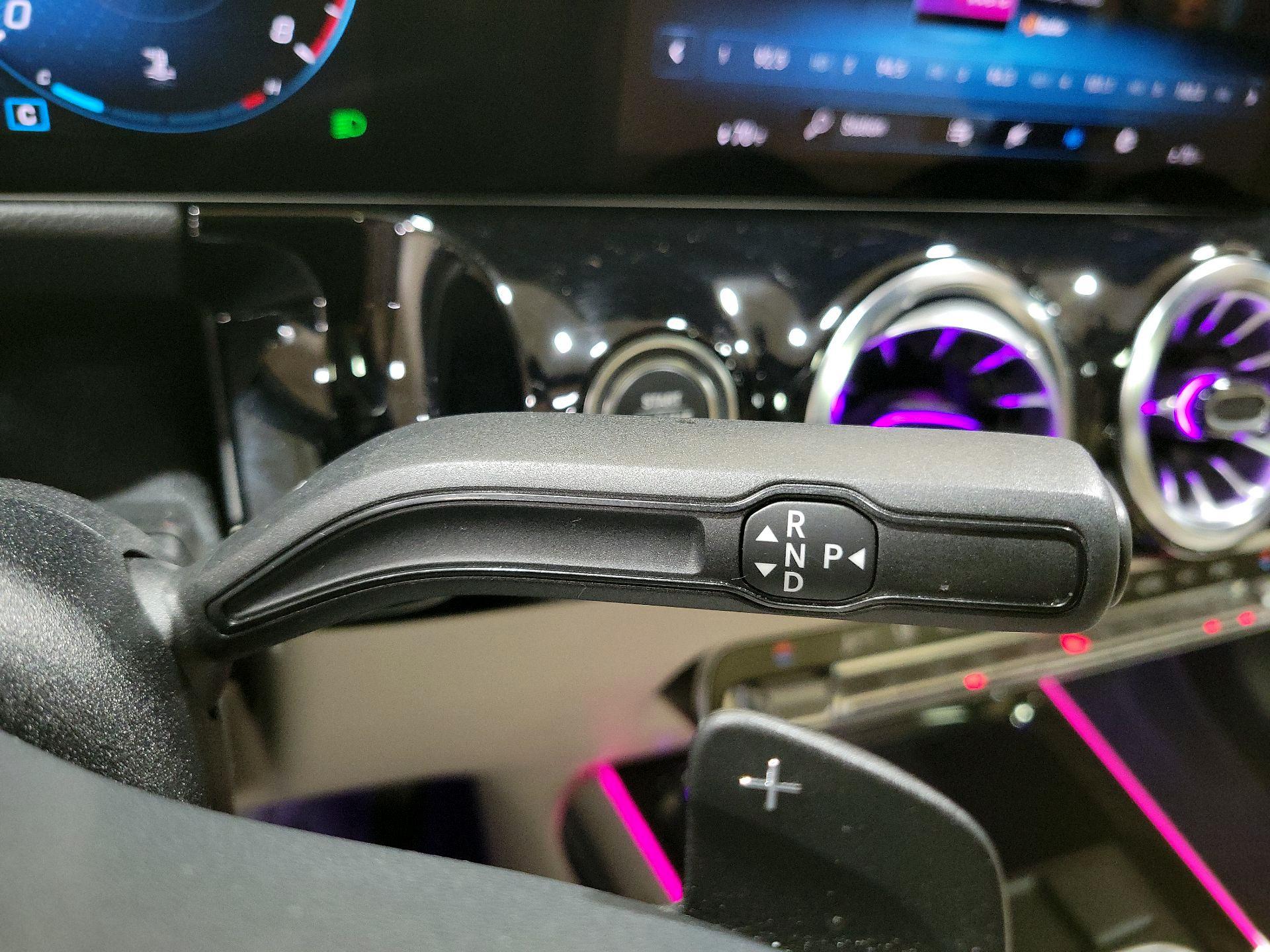 Thumbnail: 2023 Mercedes-Benz GLA - 17