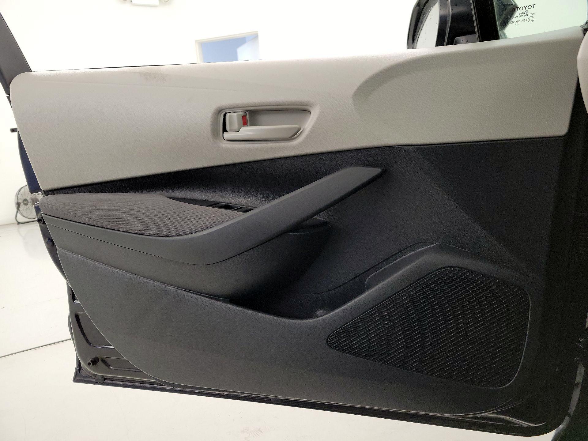 Thumbnail: 2025 Toyota Corolla - 12