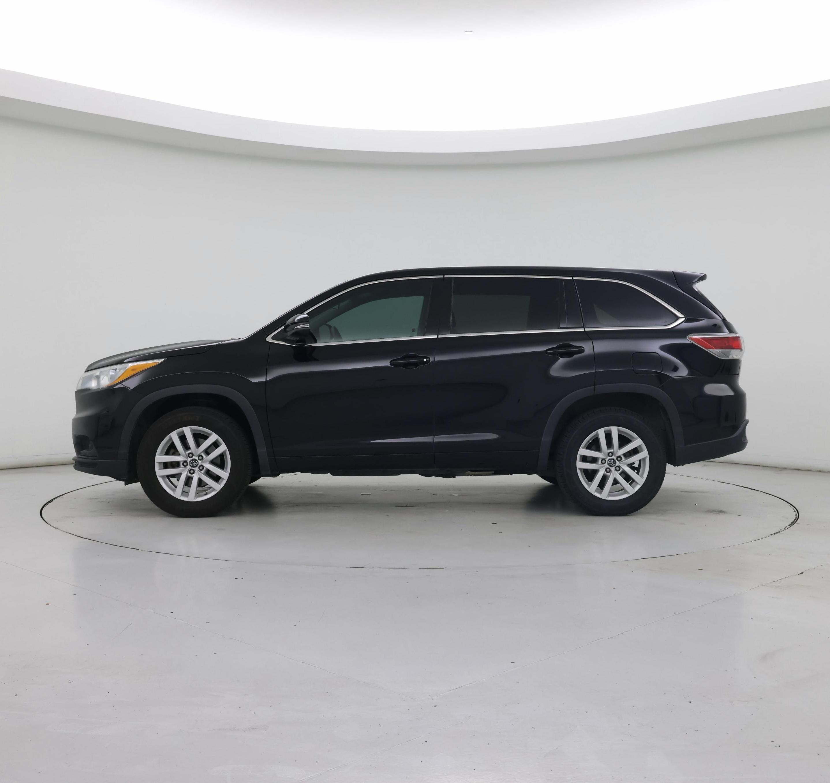 Thumbnail: 2016 Toyota Highlander - 3