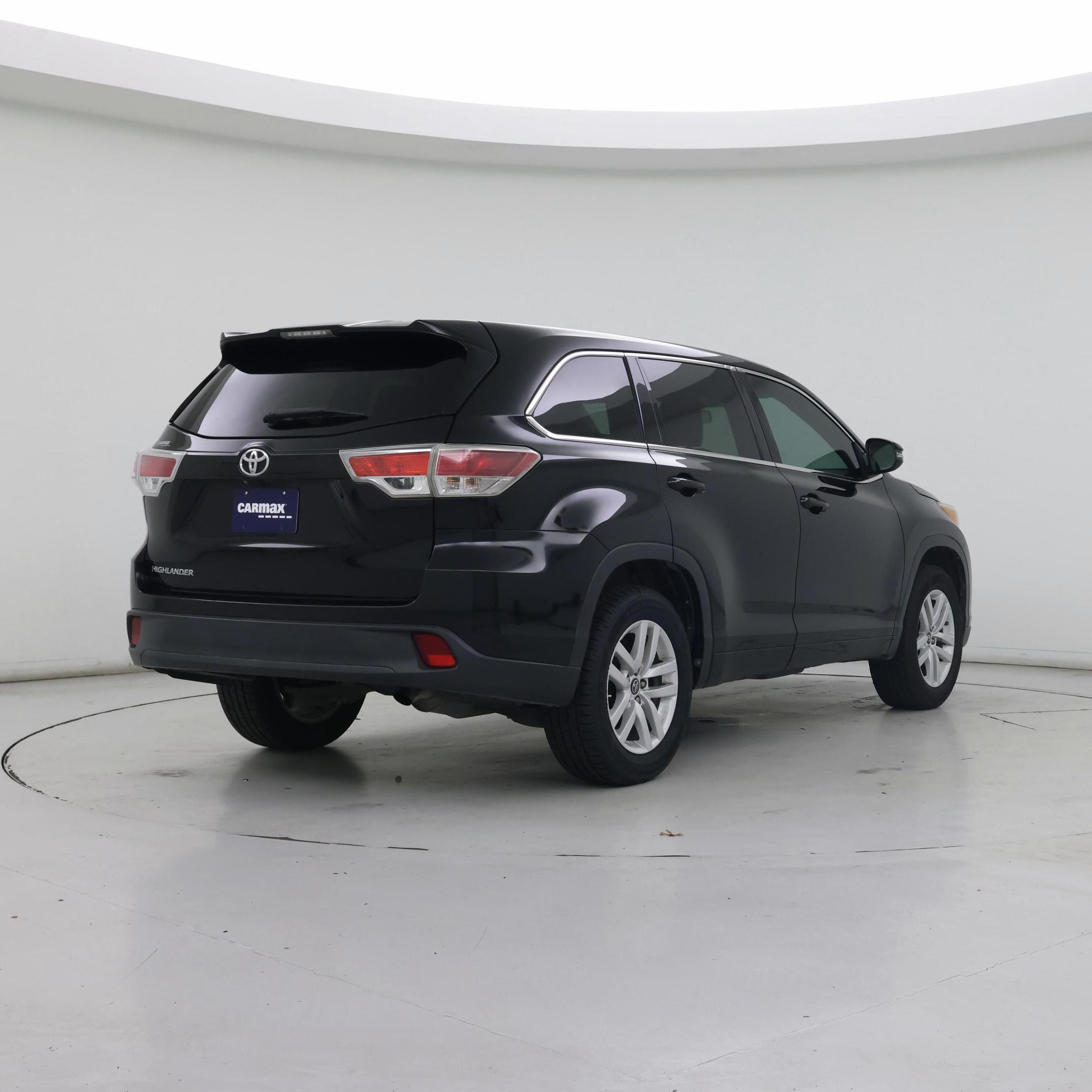 Thumbnail: 2016 Toyota Highlander - 8