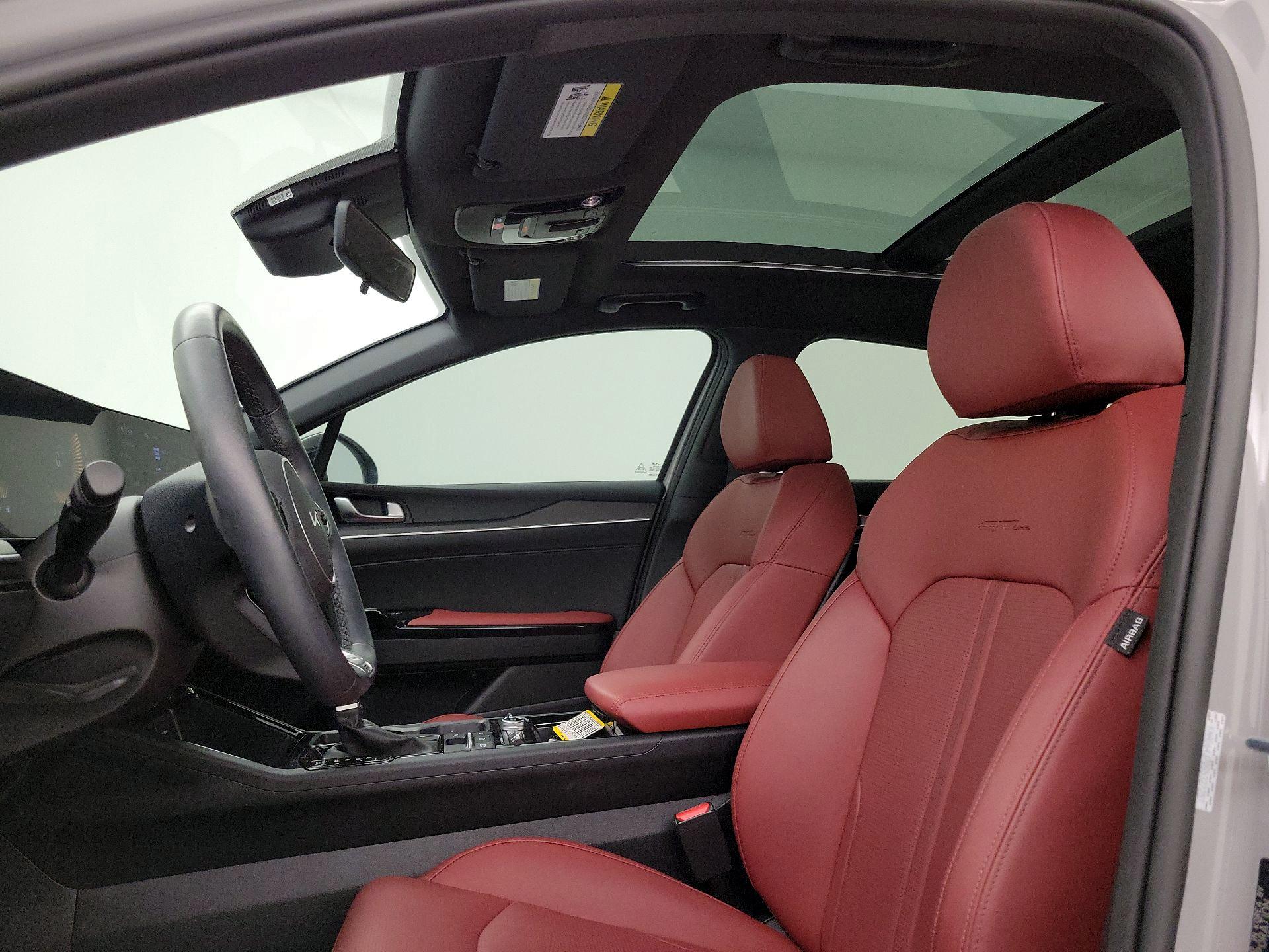 Thumbnail: 2025 Kia K5 - 19