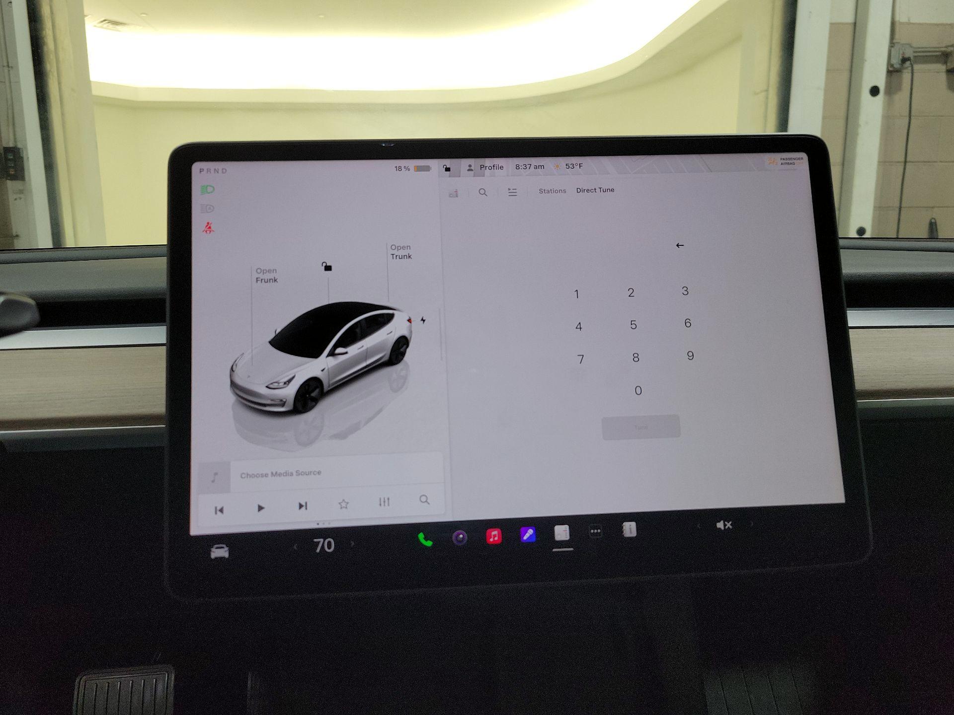 Thumbnail: 2023 Tesla Model 3 - 14