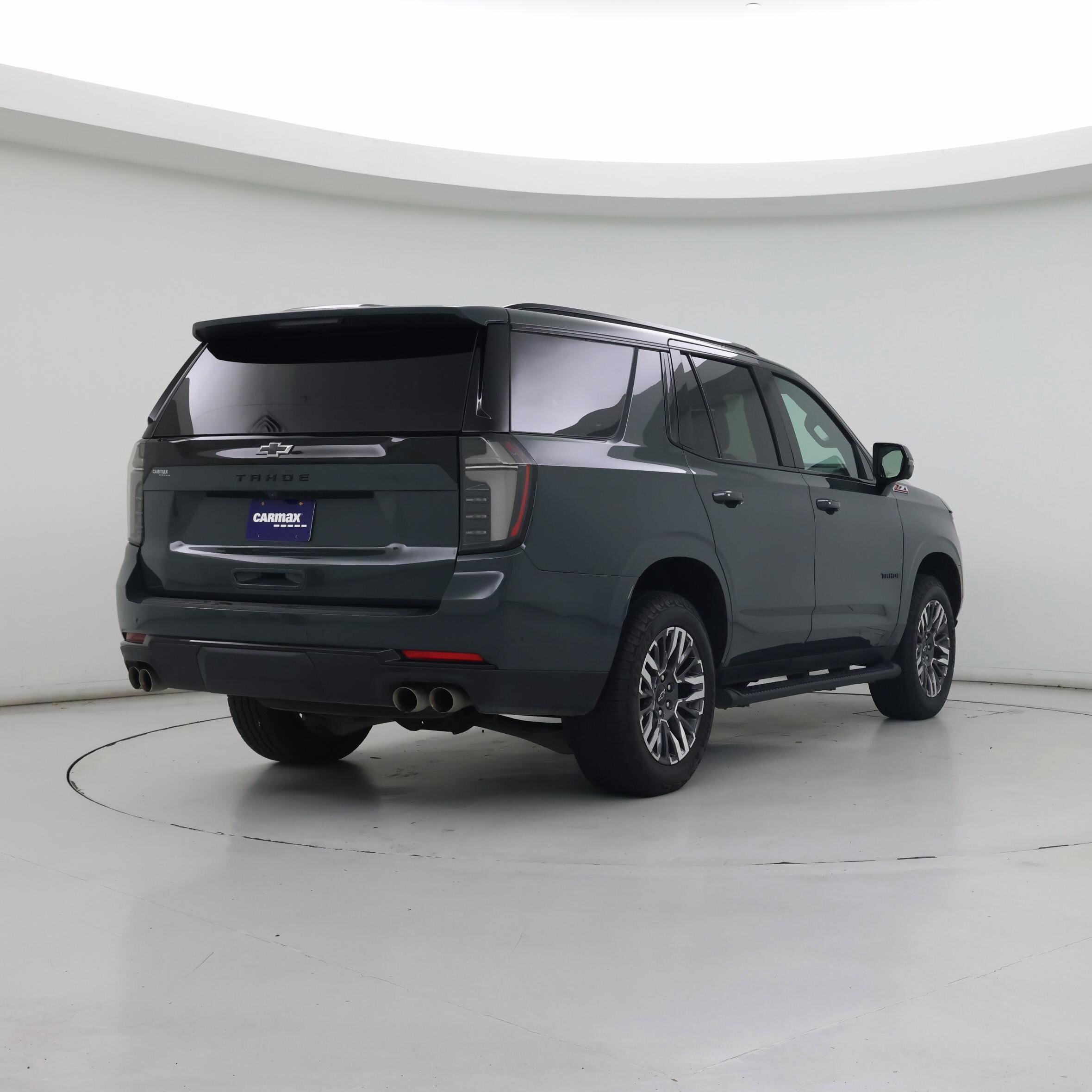 Thumbnail: 2025 Chevrolet Tahoe - 8