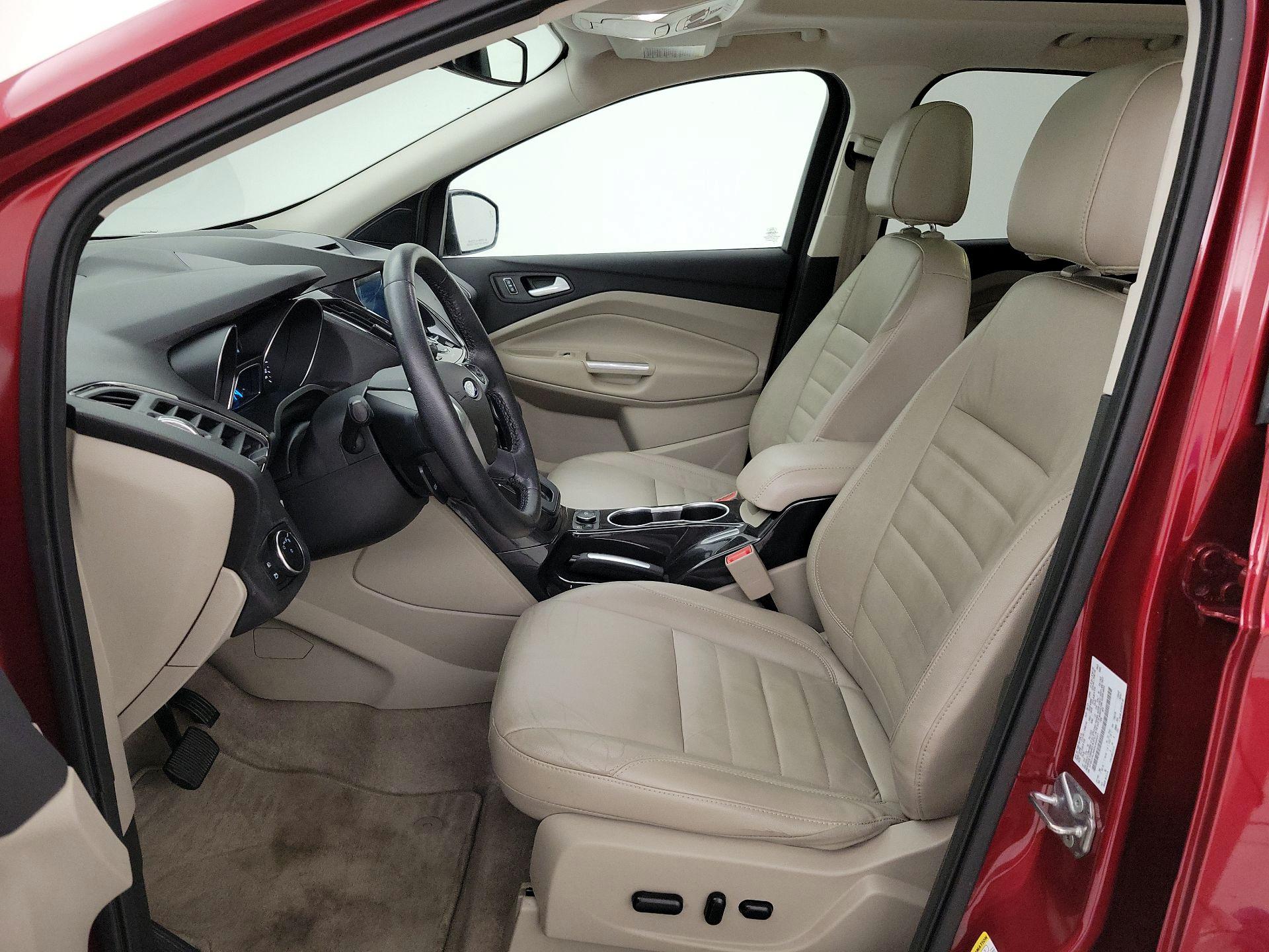 Thumbnail: 2016 Ford Escape - 11