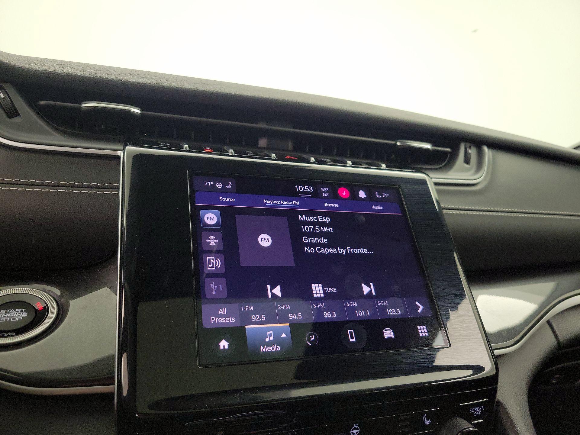 Thumbnail: 2023 Jeep Grand Cherokee - 15