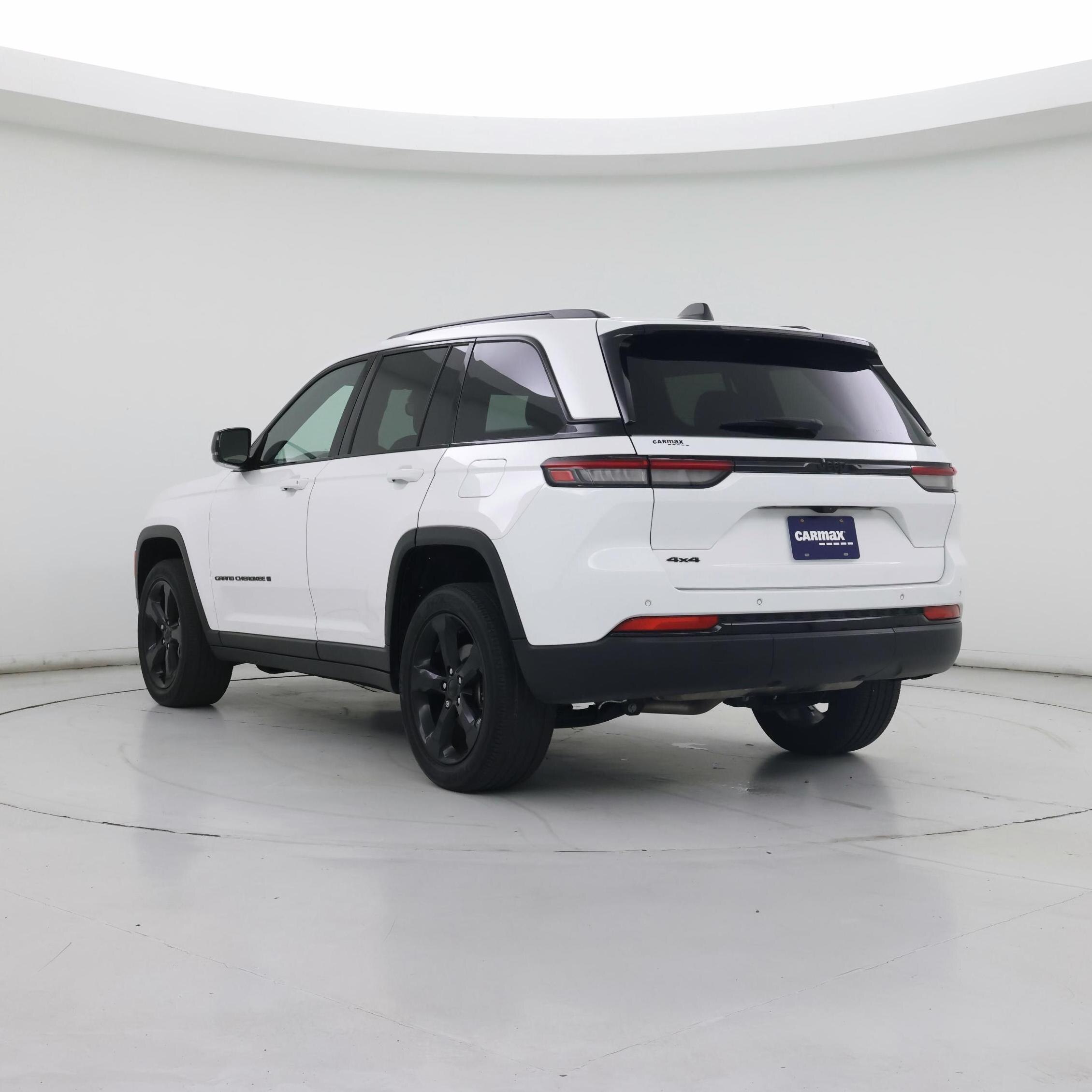 Thumbnail: 2023 Jeep Grand Cherokee - 2