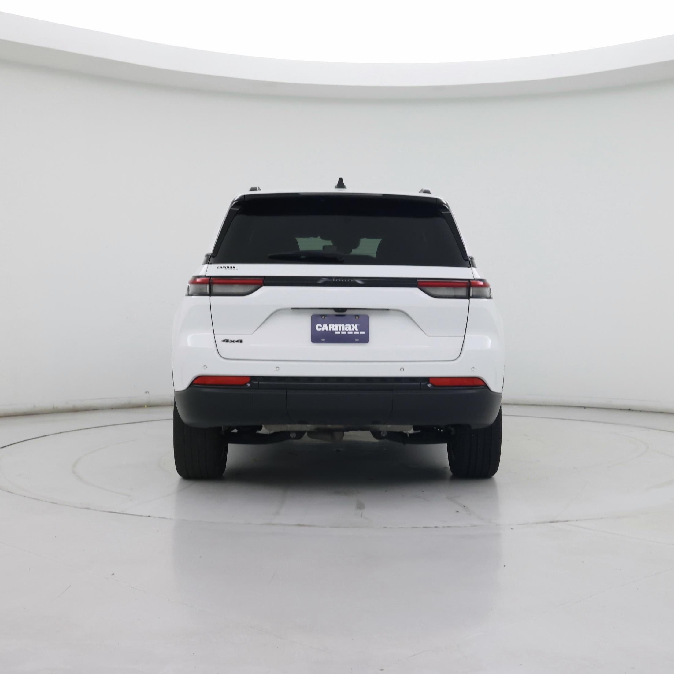 Thumbnail: 2023 Jeep Grand Cherokee - 6