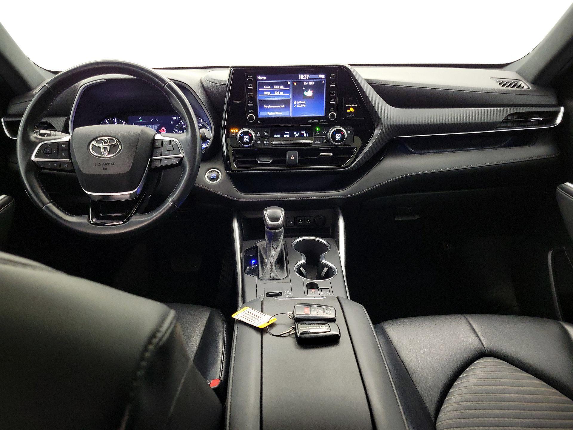 Thumbnail: 2021 Toyota Highlander - 9
