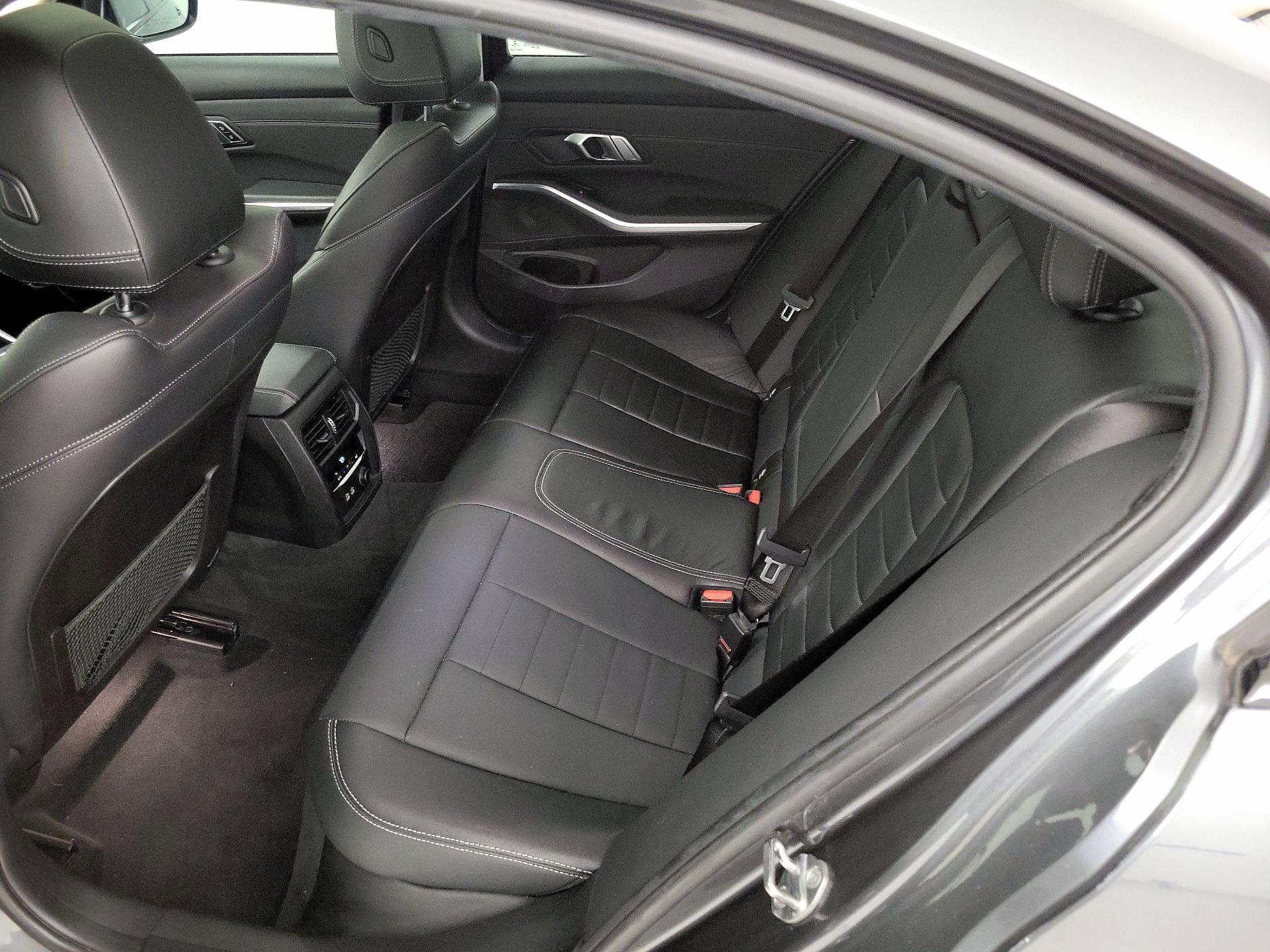 Thumbnail: 2019 BMW 3 Series - 19