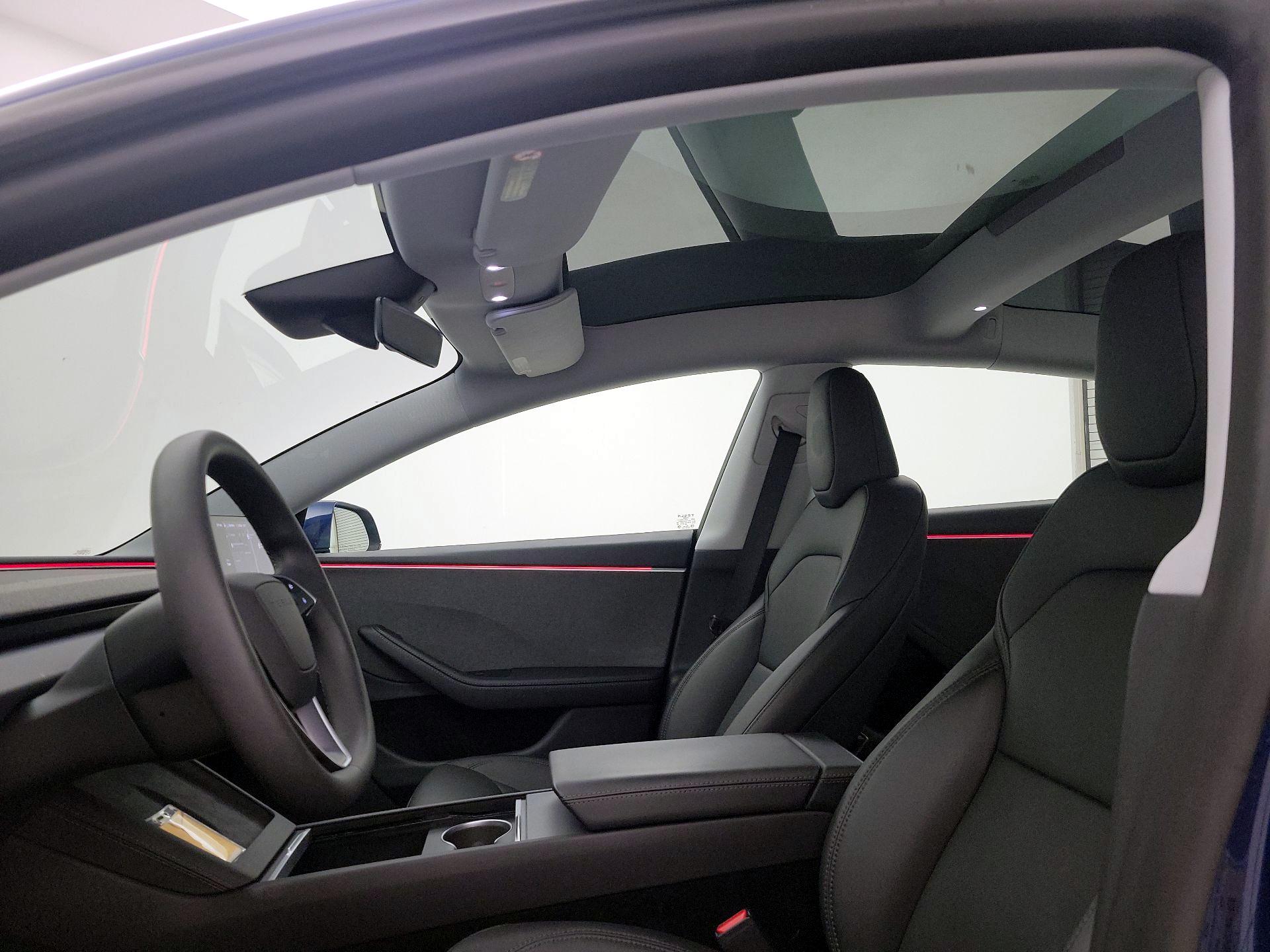 Thumbnail: 2025 Tesla Model 3 - 18