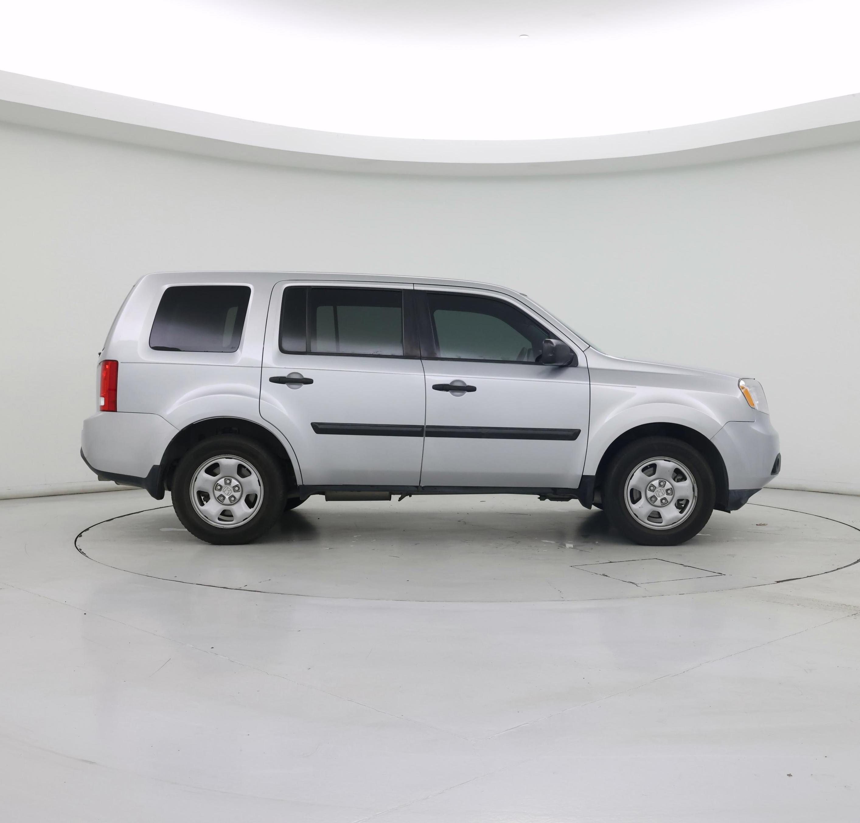 Thumbnail: 2015 Honda Pilot - 7