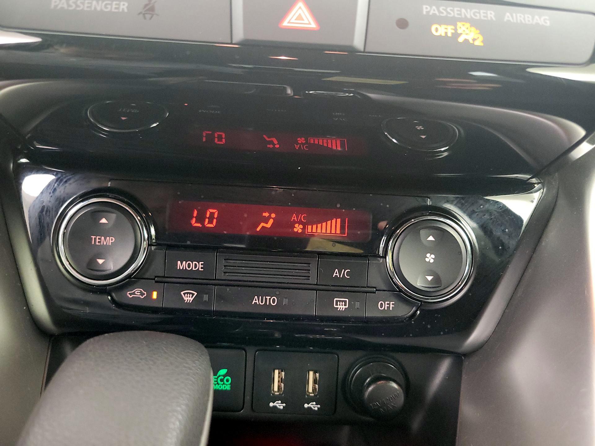 Thumbnail: 2023 Mitsubishi Eclipse Cross - 16